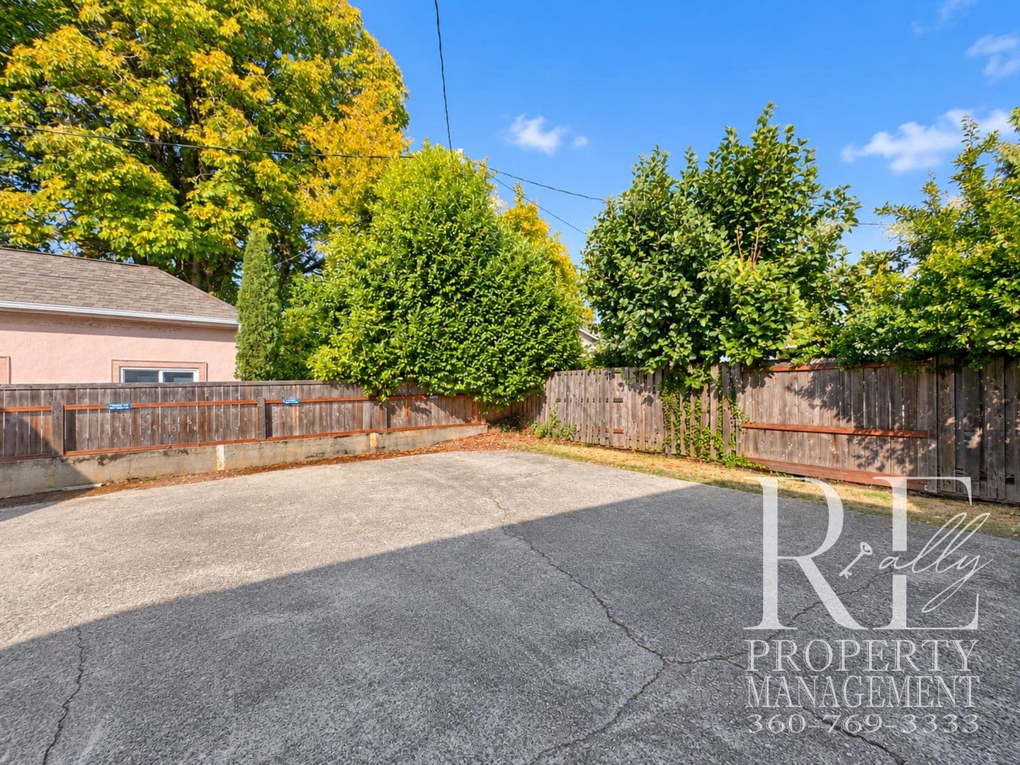 Bremerton Apartment: 902 Pleasant Ave - Unit 2