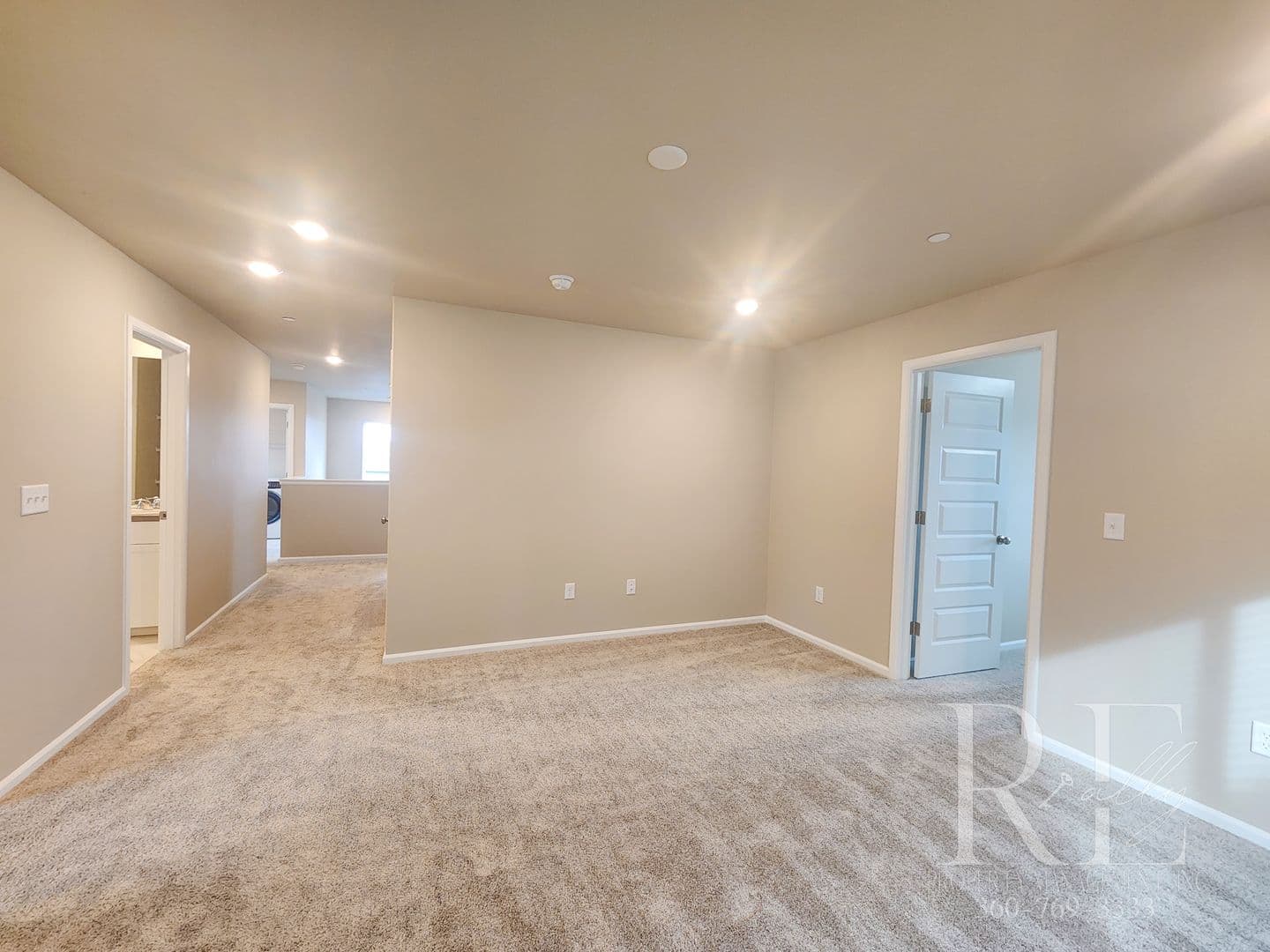 Bremerton House: 1459 Baker Heights Loop