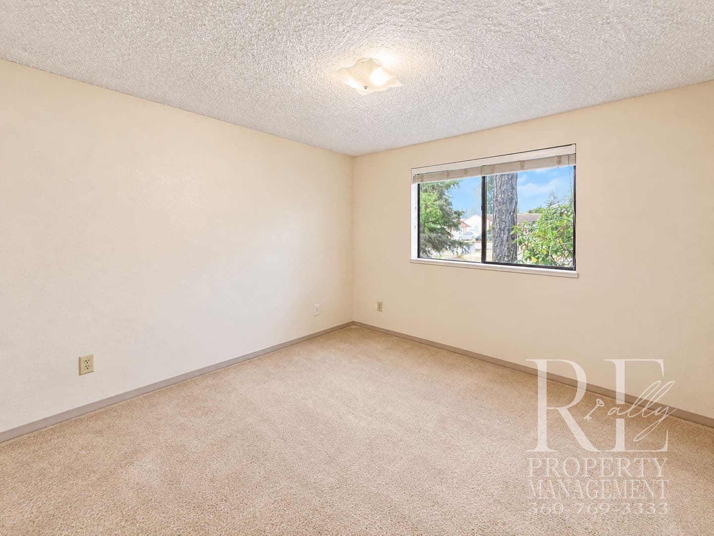 Bremerton Apartment: 500 Lebo Blvd