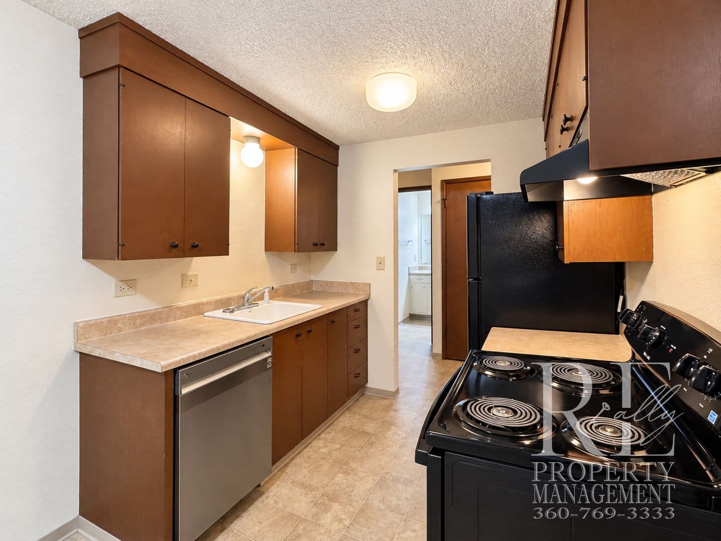 Bremerton Apartment: 500 Lebo Blvd