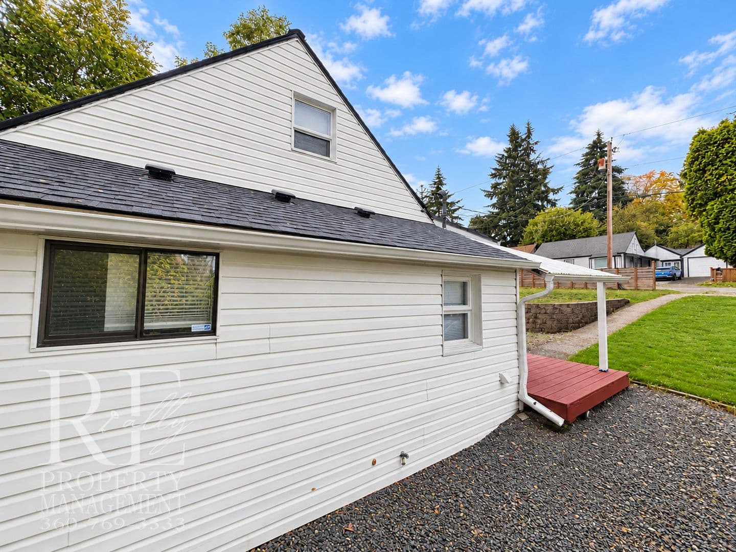 Bremerton House: 1510 Bloomington Ave