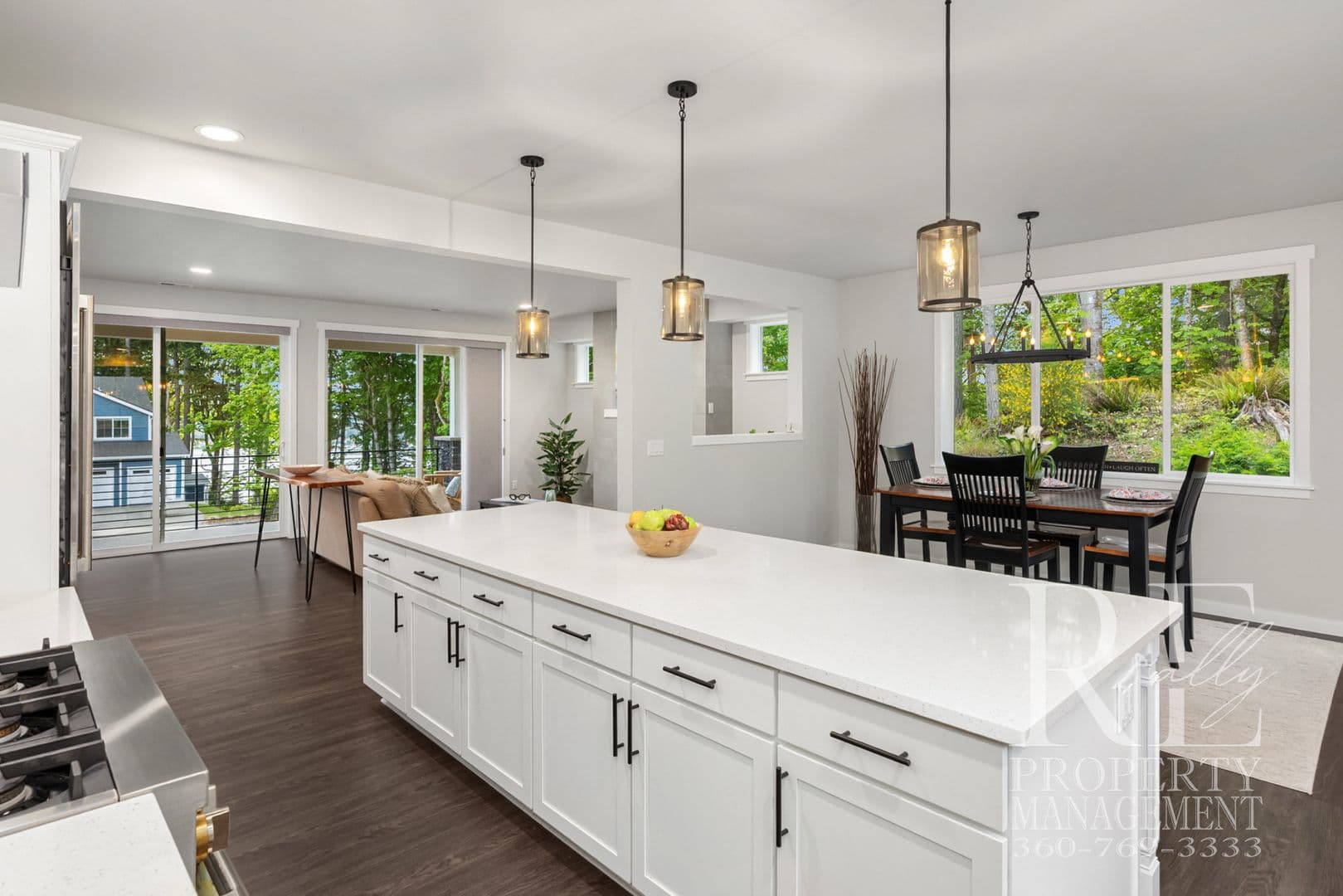 Poulsbo House: 1762 NE Crystallia Ct