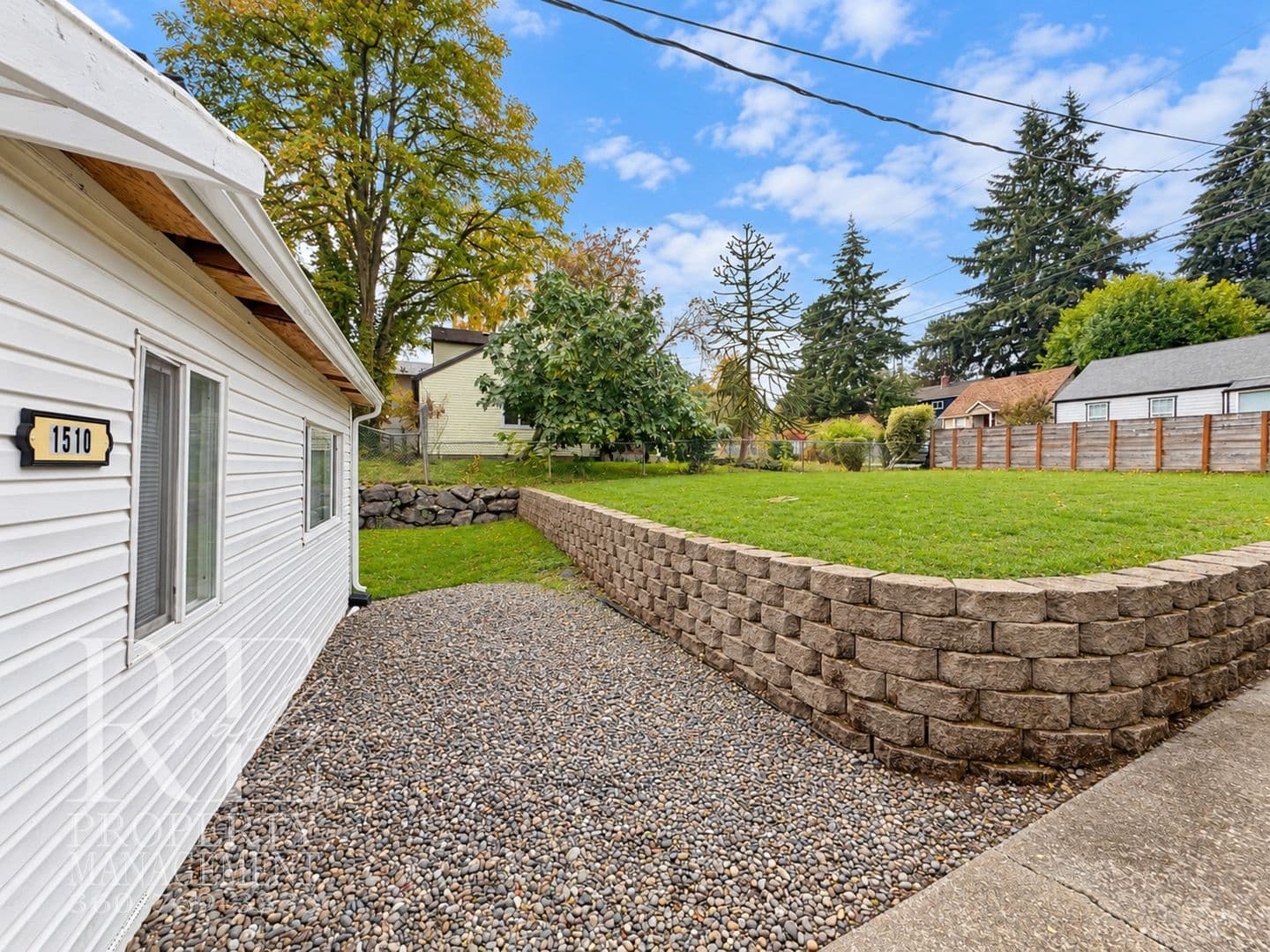 Bremerton House: 1510 Bloomington Ave