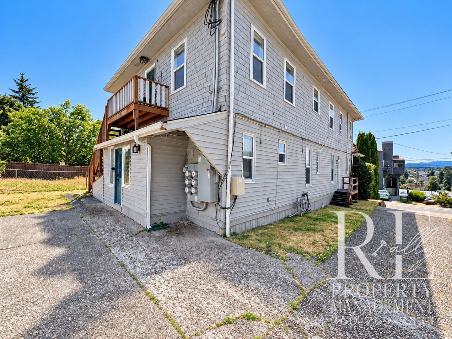 Bremerton Apartment: 902 Pleasant Ave - Unit 2