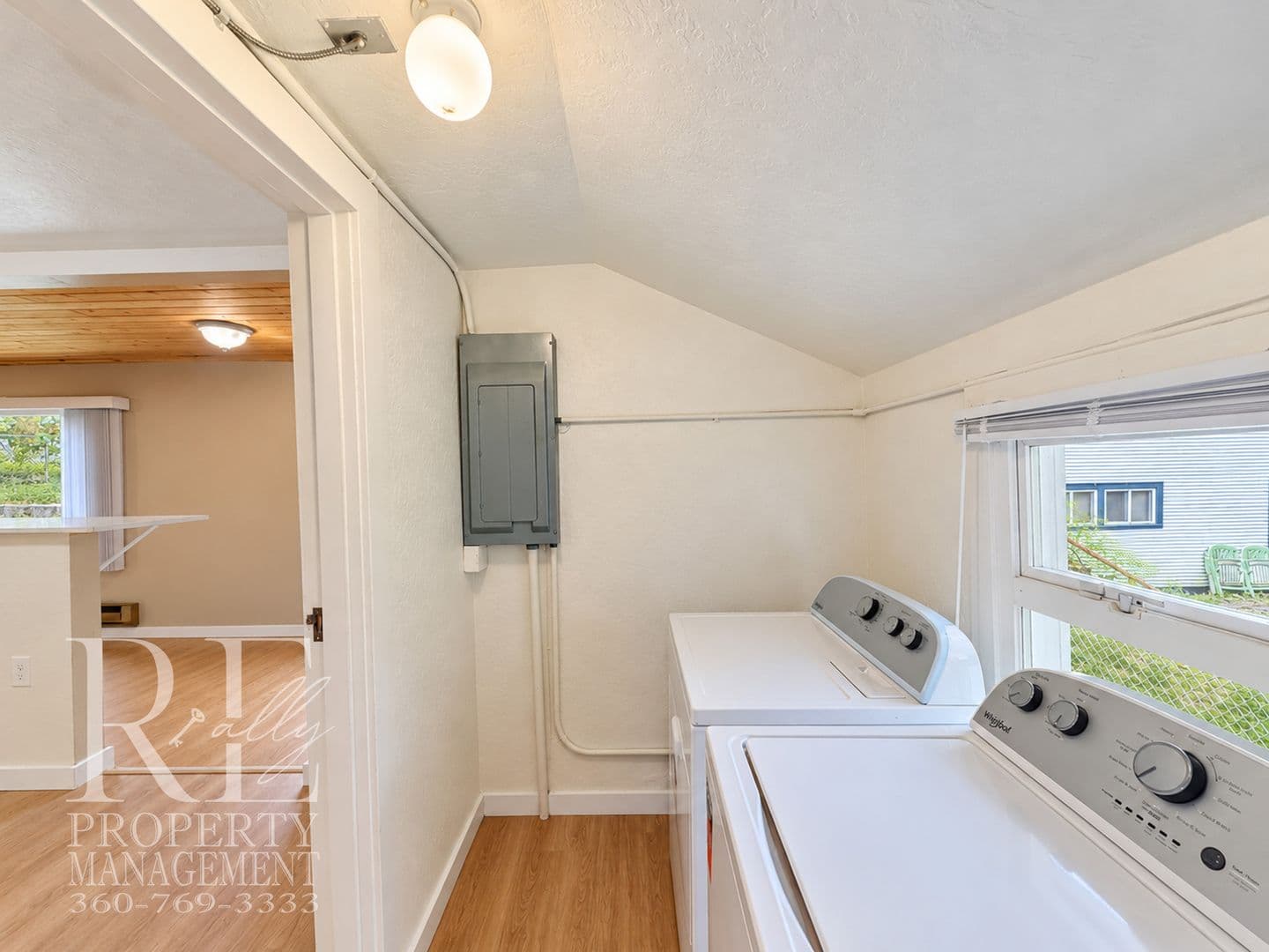 Bremerton House: 1510 Bloomington Ave