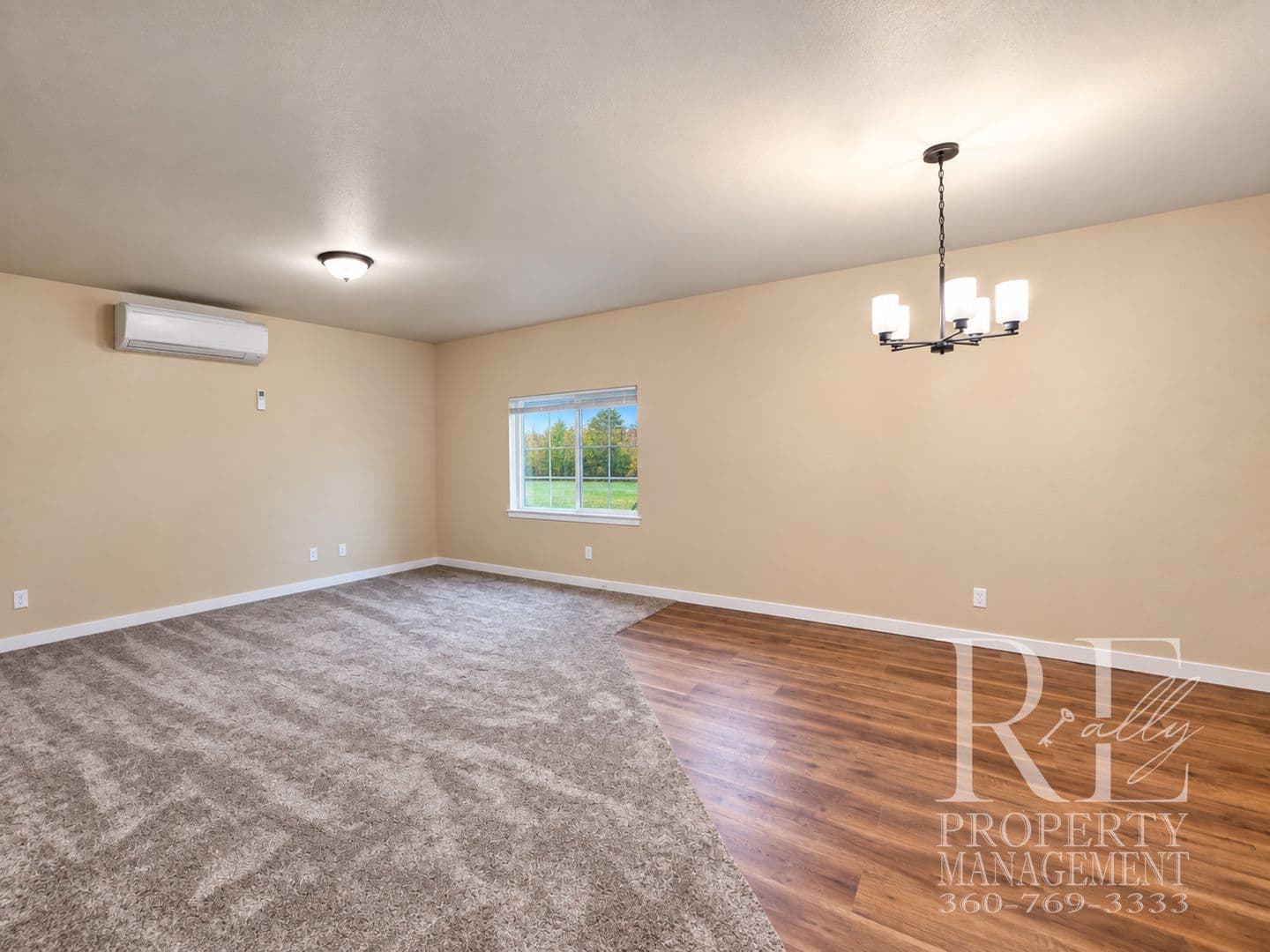 Port Orchard Townhome: 2306 SE Lund Ave