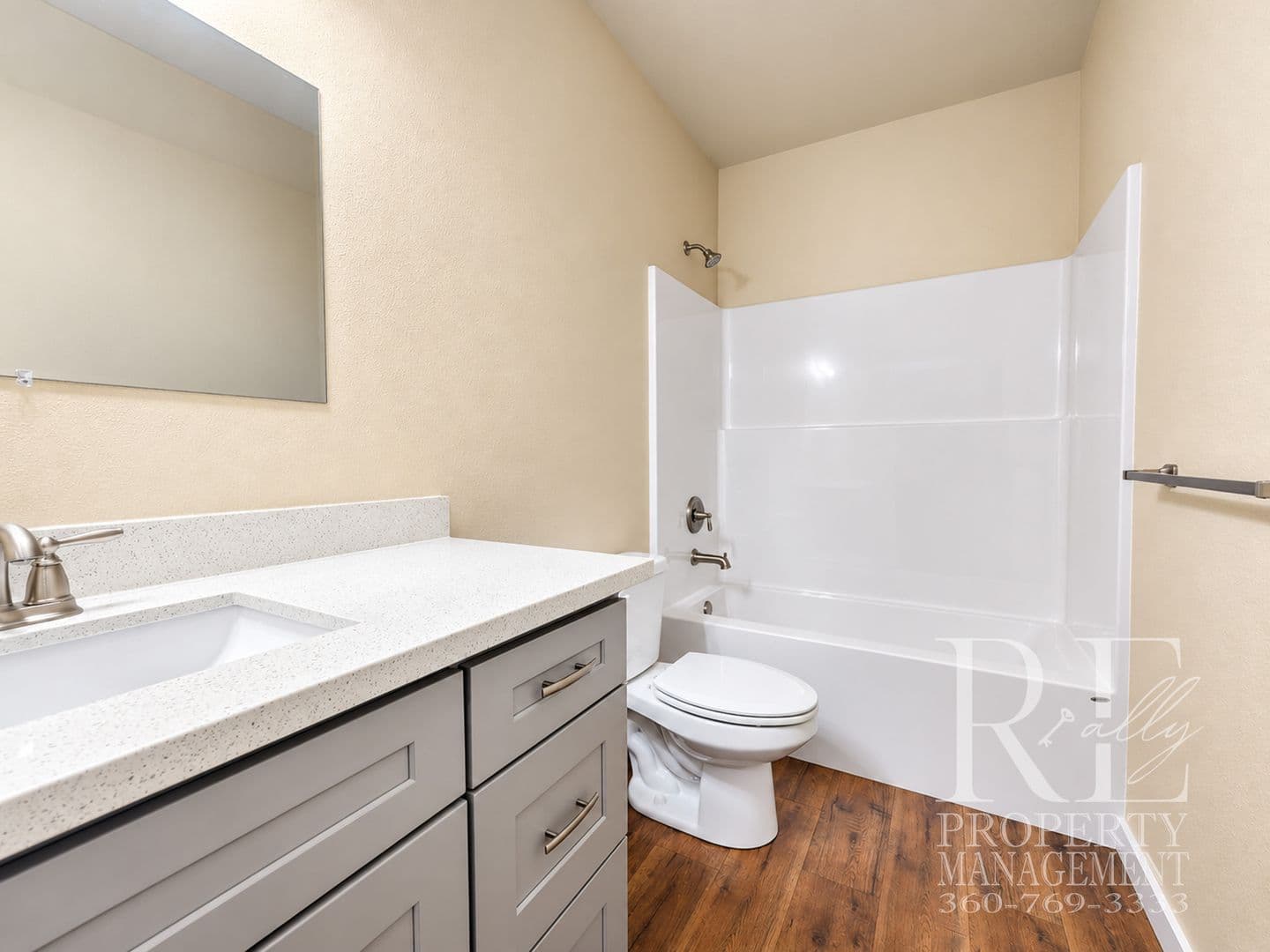 Port Orchard Townhome: 2306 SE Lund Ave