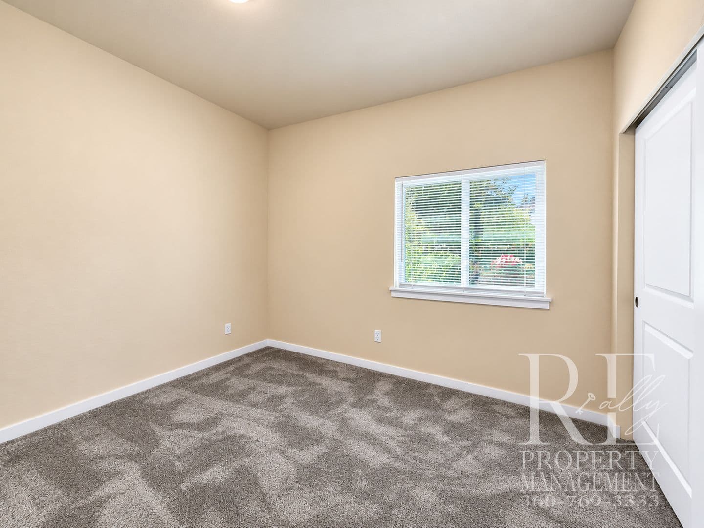 Port Orchard Townhome: 2306 SE Lund Ave