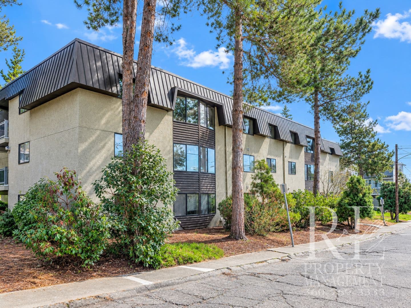 Bremerton Apartment: 500 Lebo Blvd