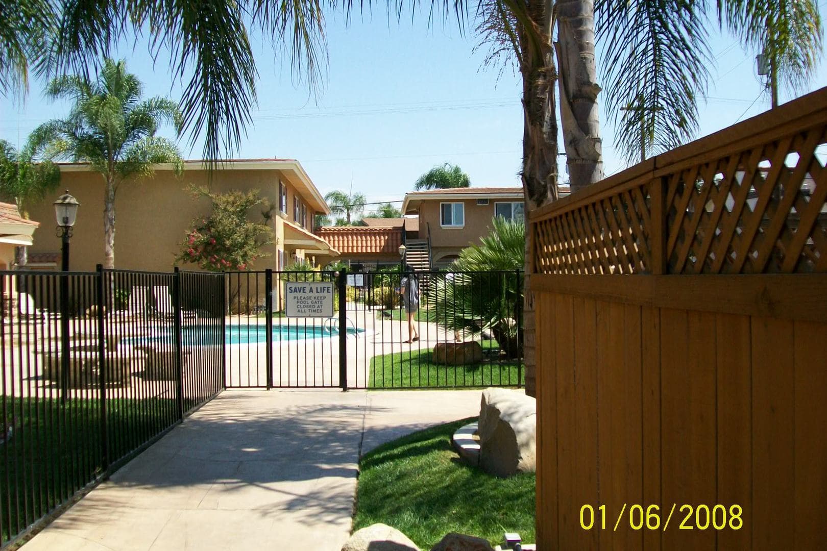 El Cajon Condo: 792 N Mollison Avenue # 4