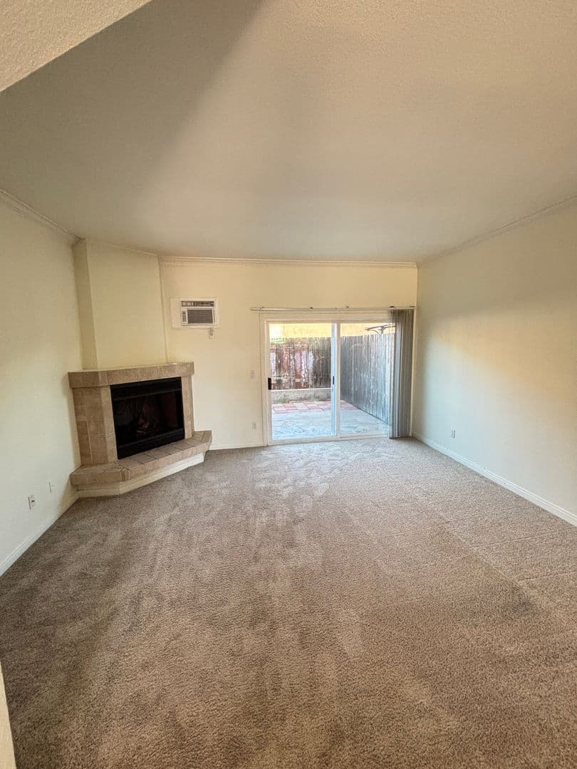 El Cajon Condo: 792 N Mollison Avenue # 4