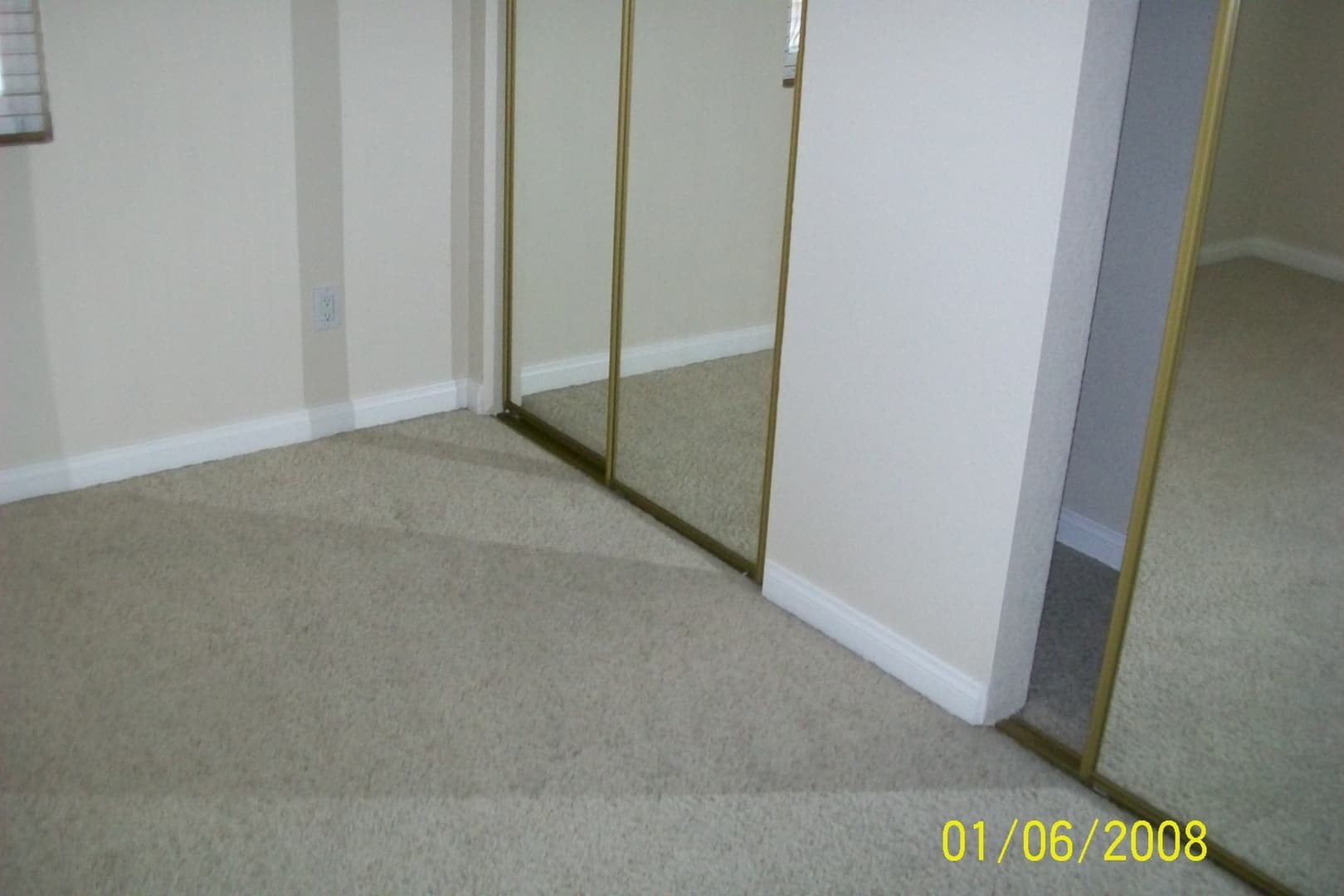El Cajon Condo: 792 N Mollison Avenue # 4