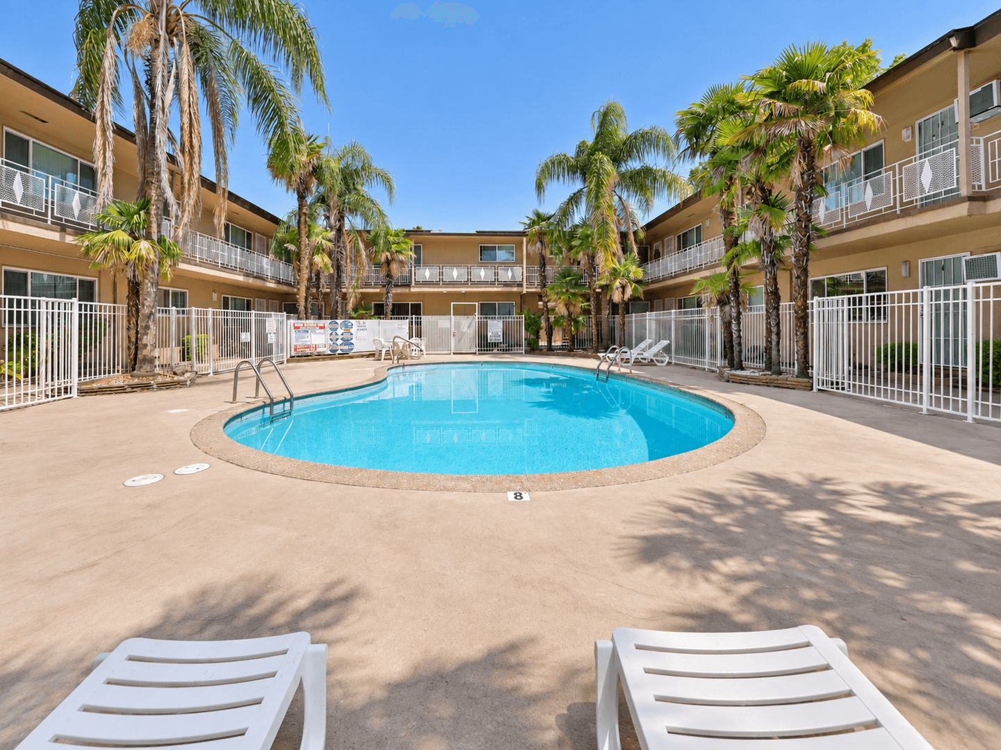 Sacramento Apartment: 2823 El Camino Ave