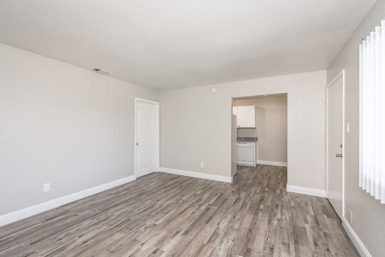 Carmichael Apartment: 5801 Winding Way
