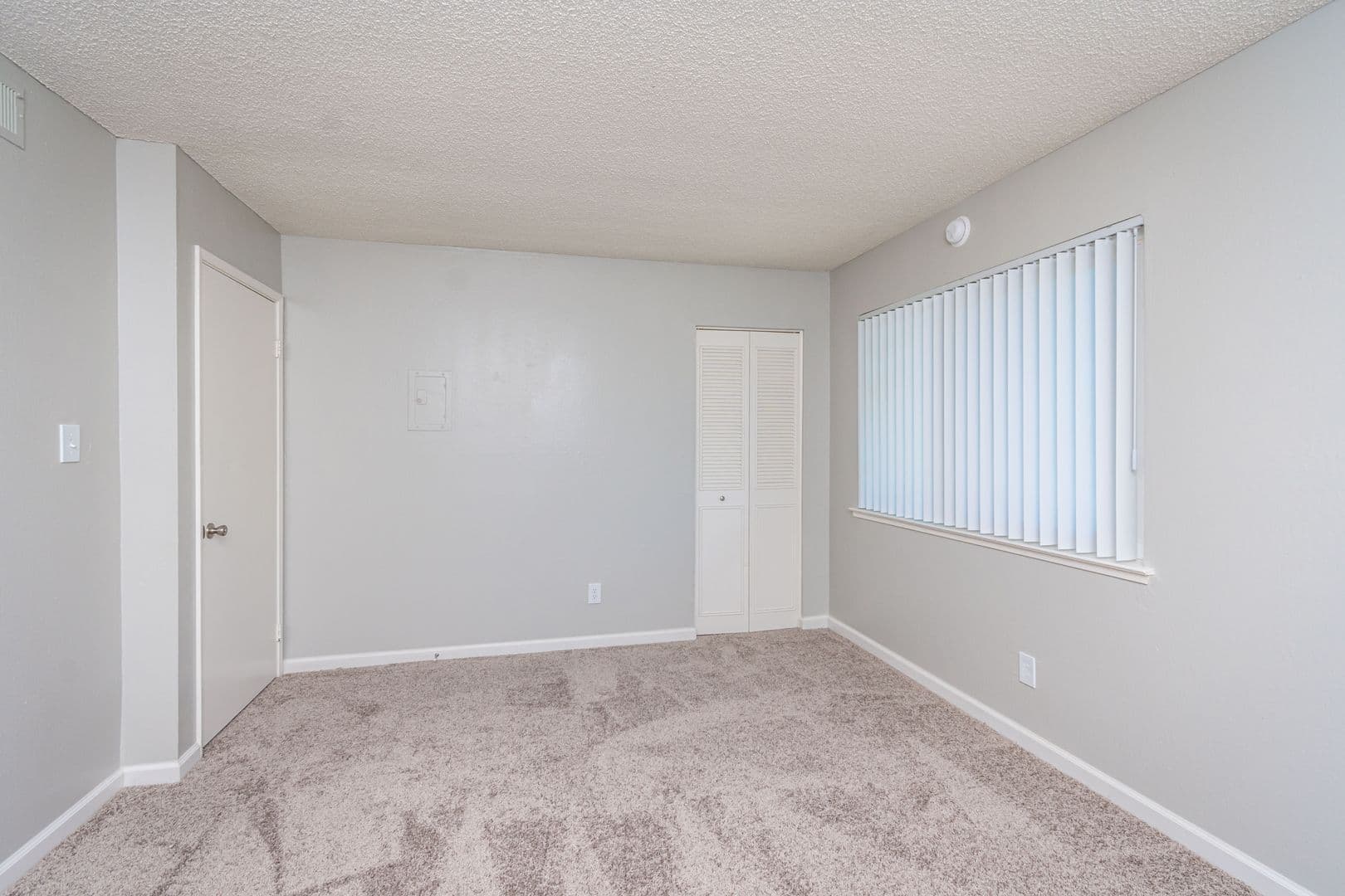 Sacramento Apartment: 4349 Marconi Ave