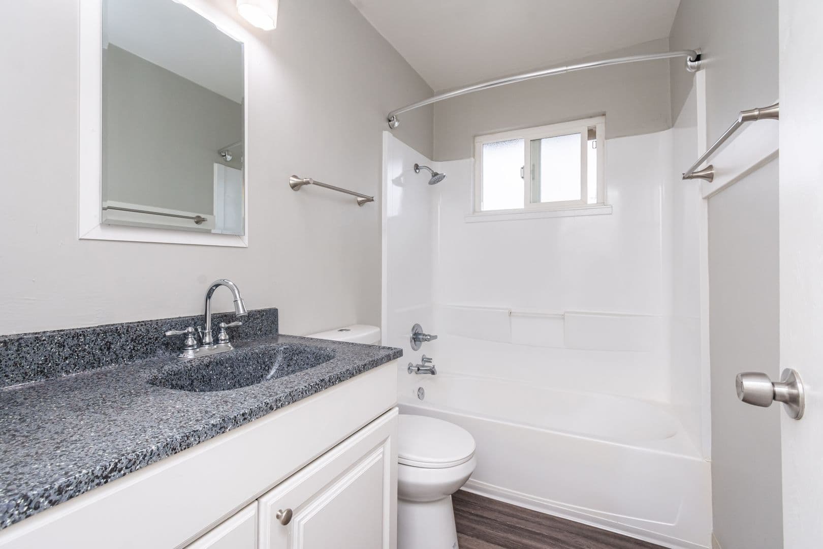 Sacramento Apartment: 2839 Marconi Ave