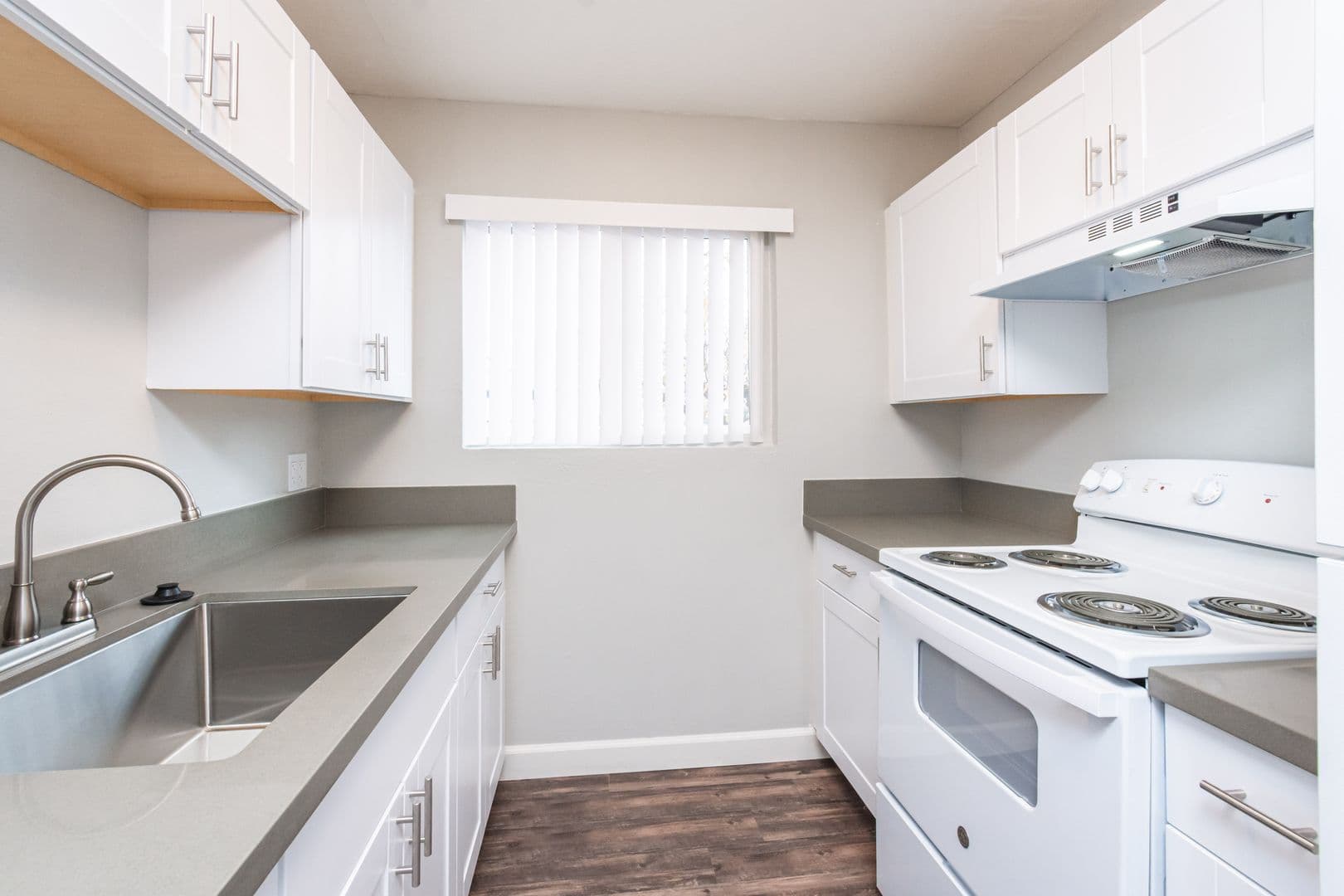 Sacramento Apartment: 2839 Marconi Ave