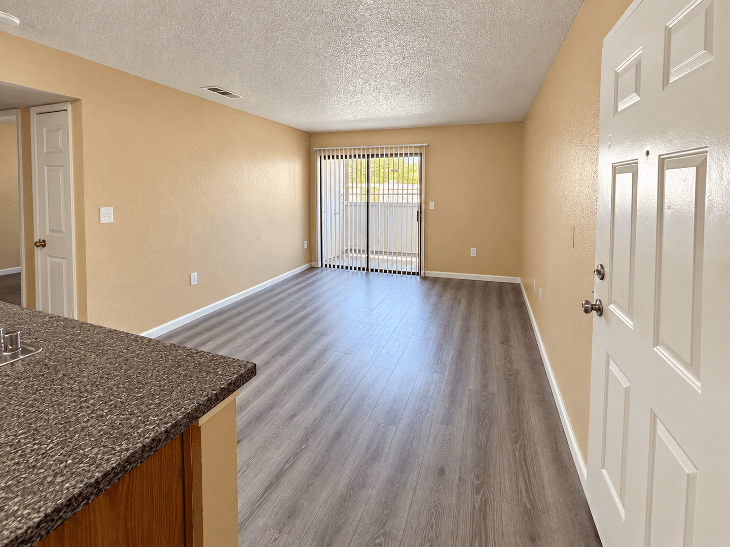 Sacramento Apartment: 3859 Annadale Ln