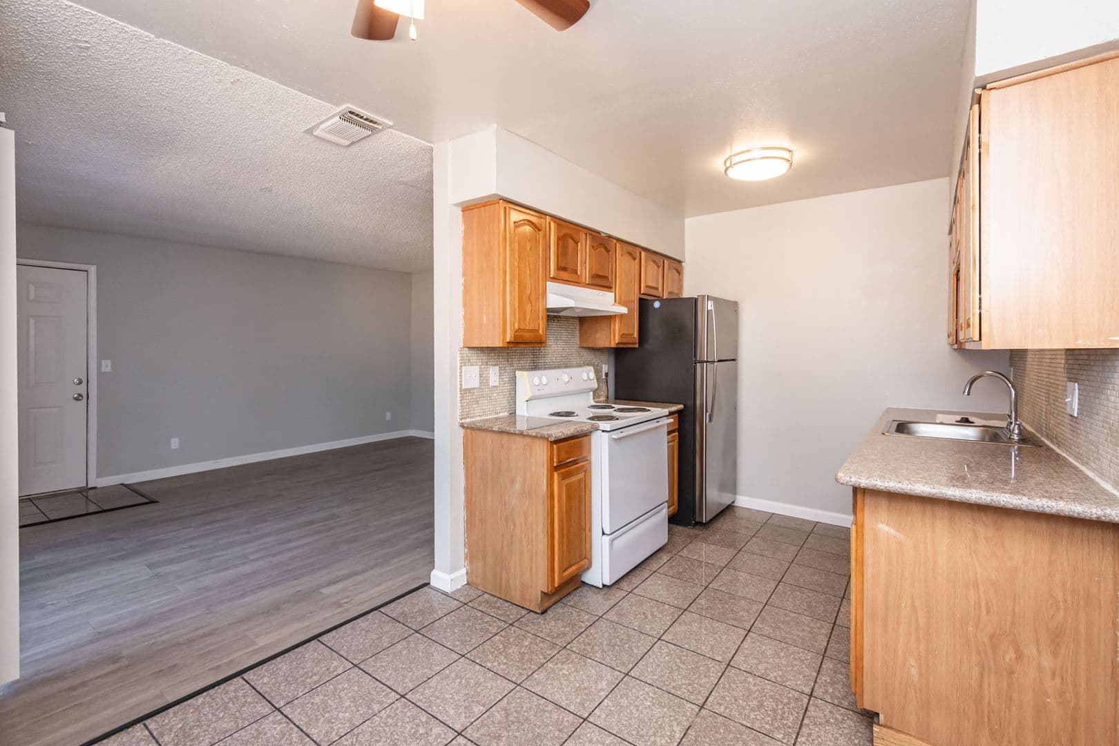 Rancho Cordova Apartment: 10515 Mills Tower Drive