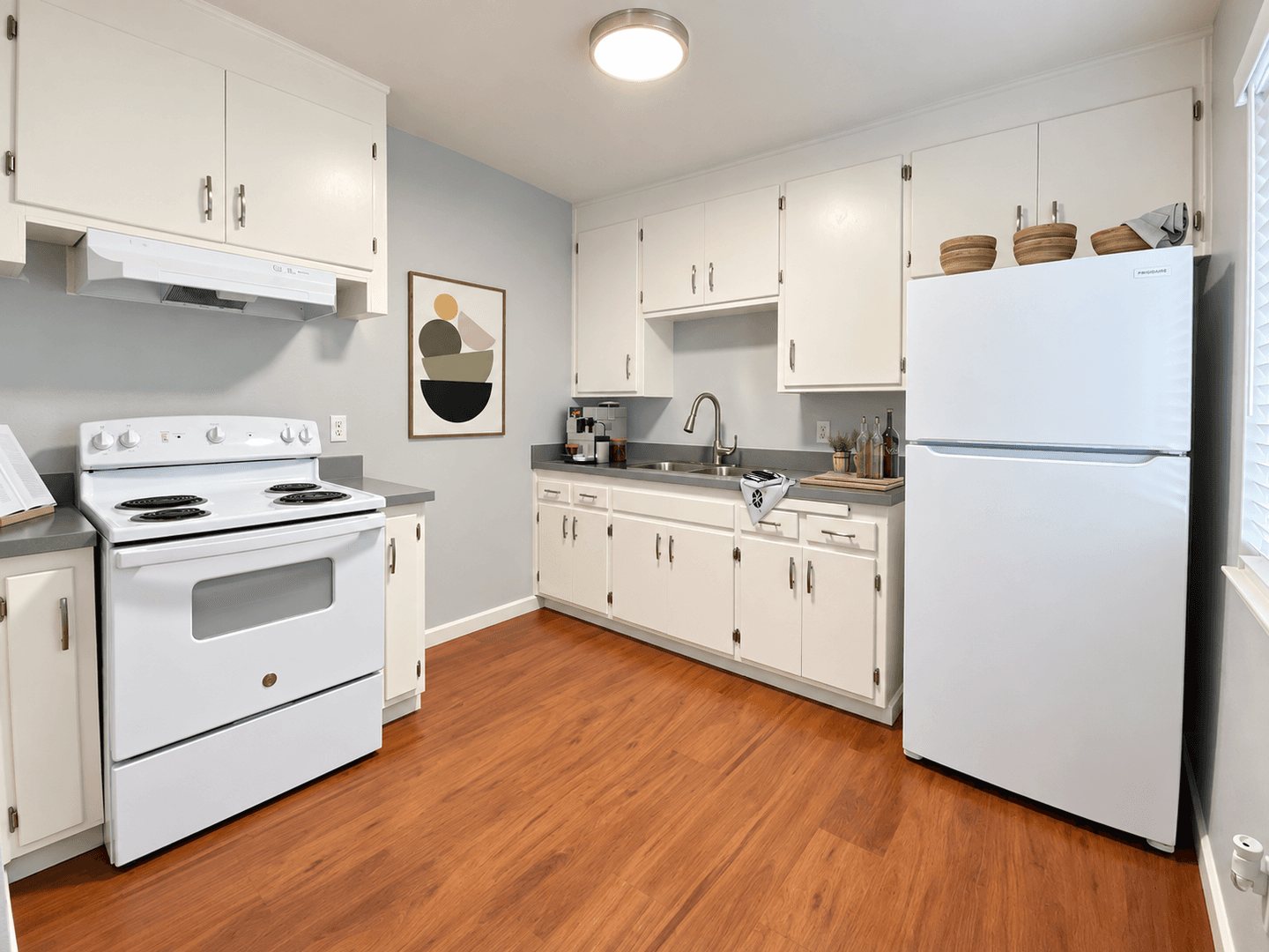 Sacramento Apartment: 3544 Auburn Blvd