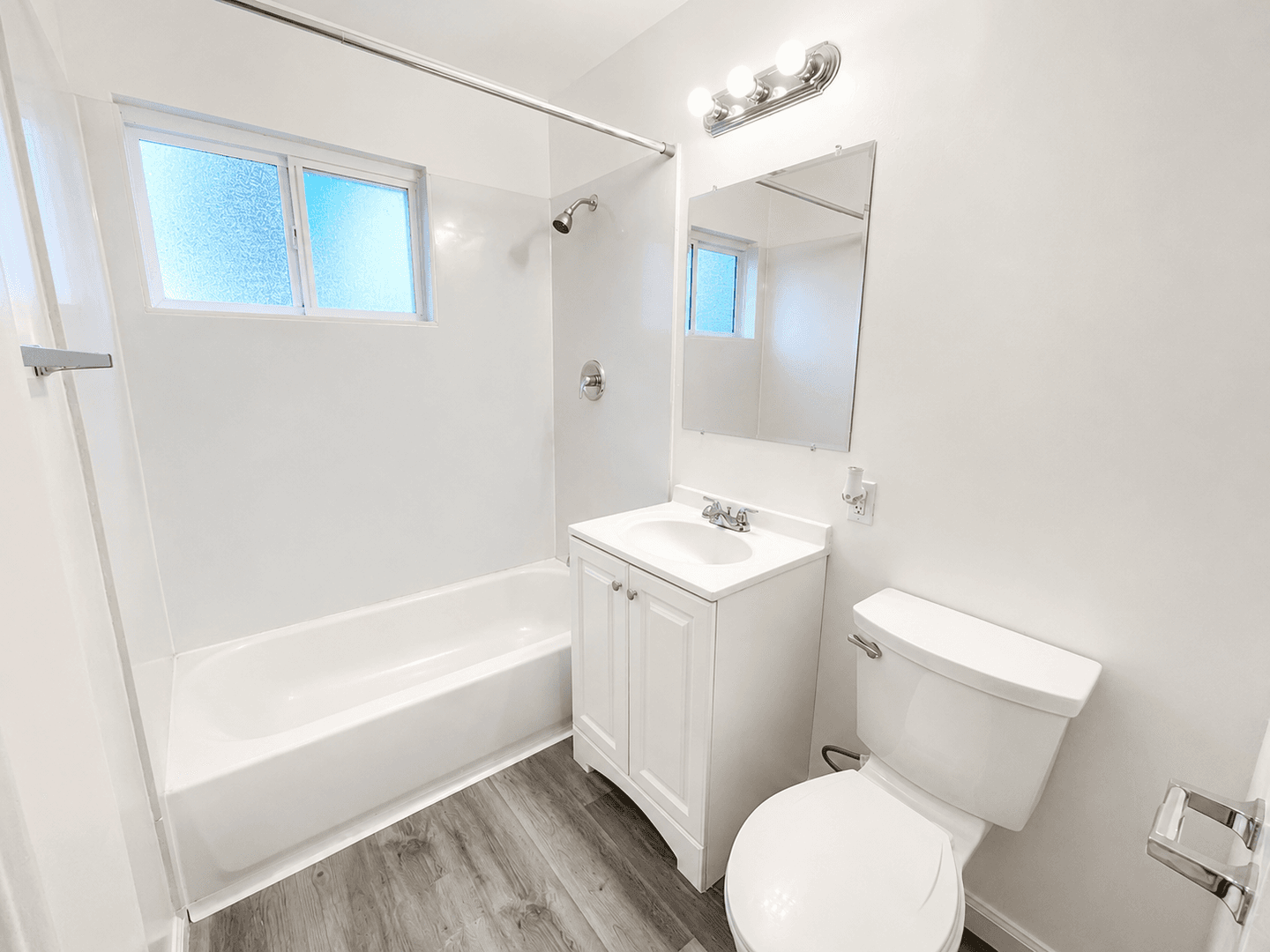 Sacramento Apartment: 3101 Truax Court
