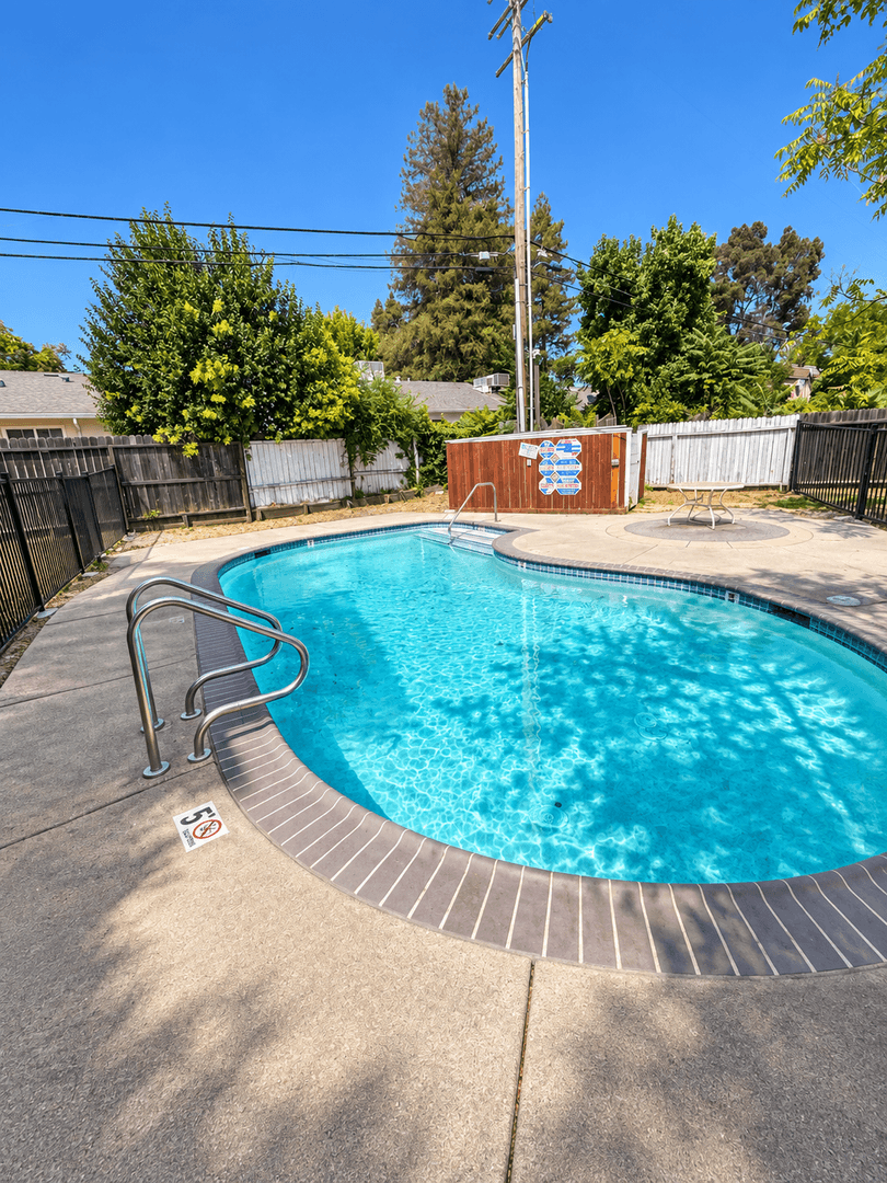 Sacramento Apartment: 3859 Annadale Ln