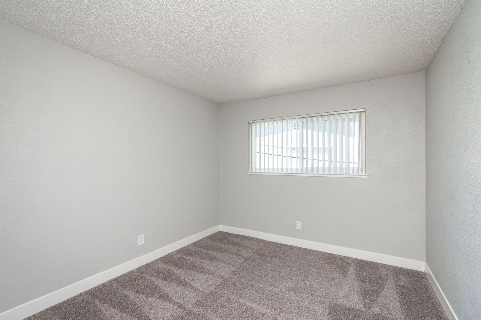 Sacramento Apartment: 2299 Eden Roc Lane