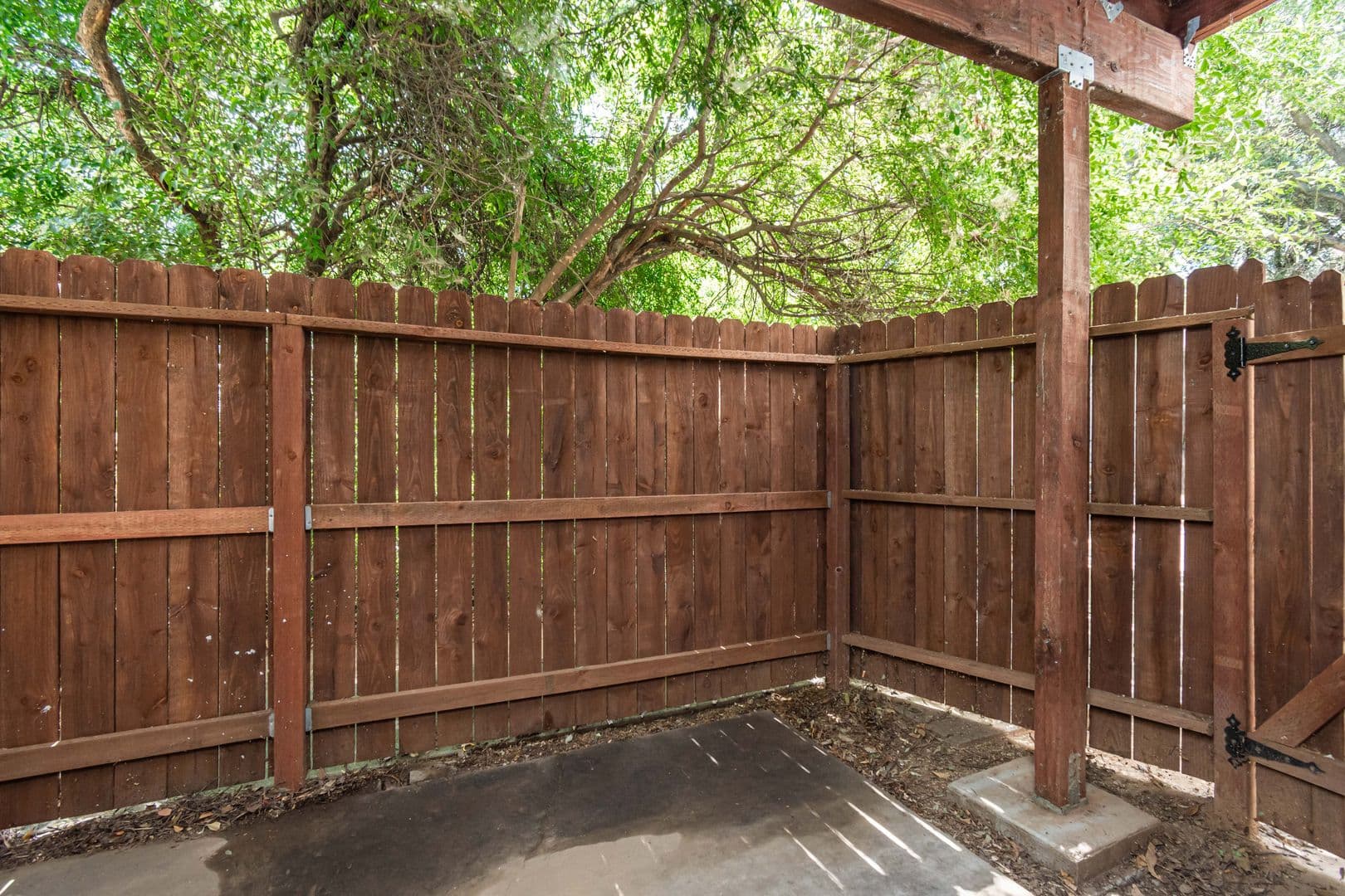 Sacramento Apartment: 2807 Elvyra Way