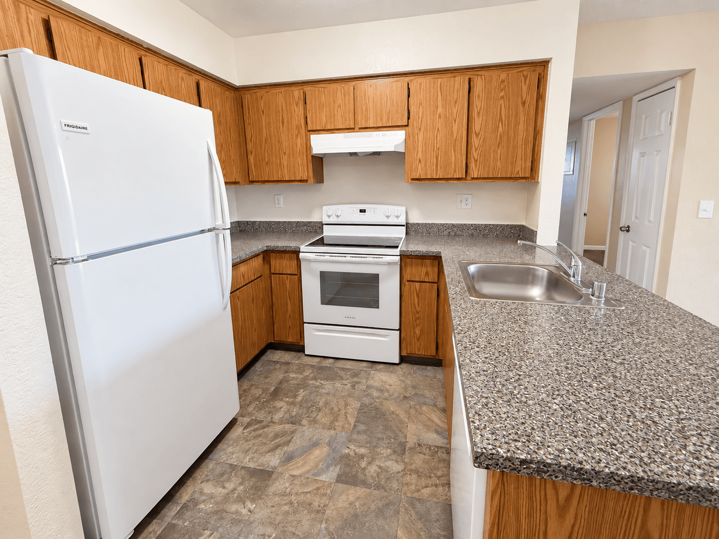 Sacramento Apartment: 3859 Annadale Ln