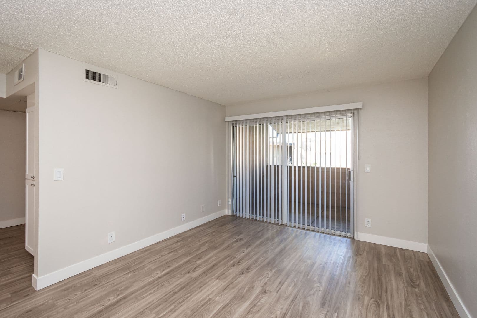Sacramento Apartment: 2025 28th Street