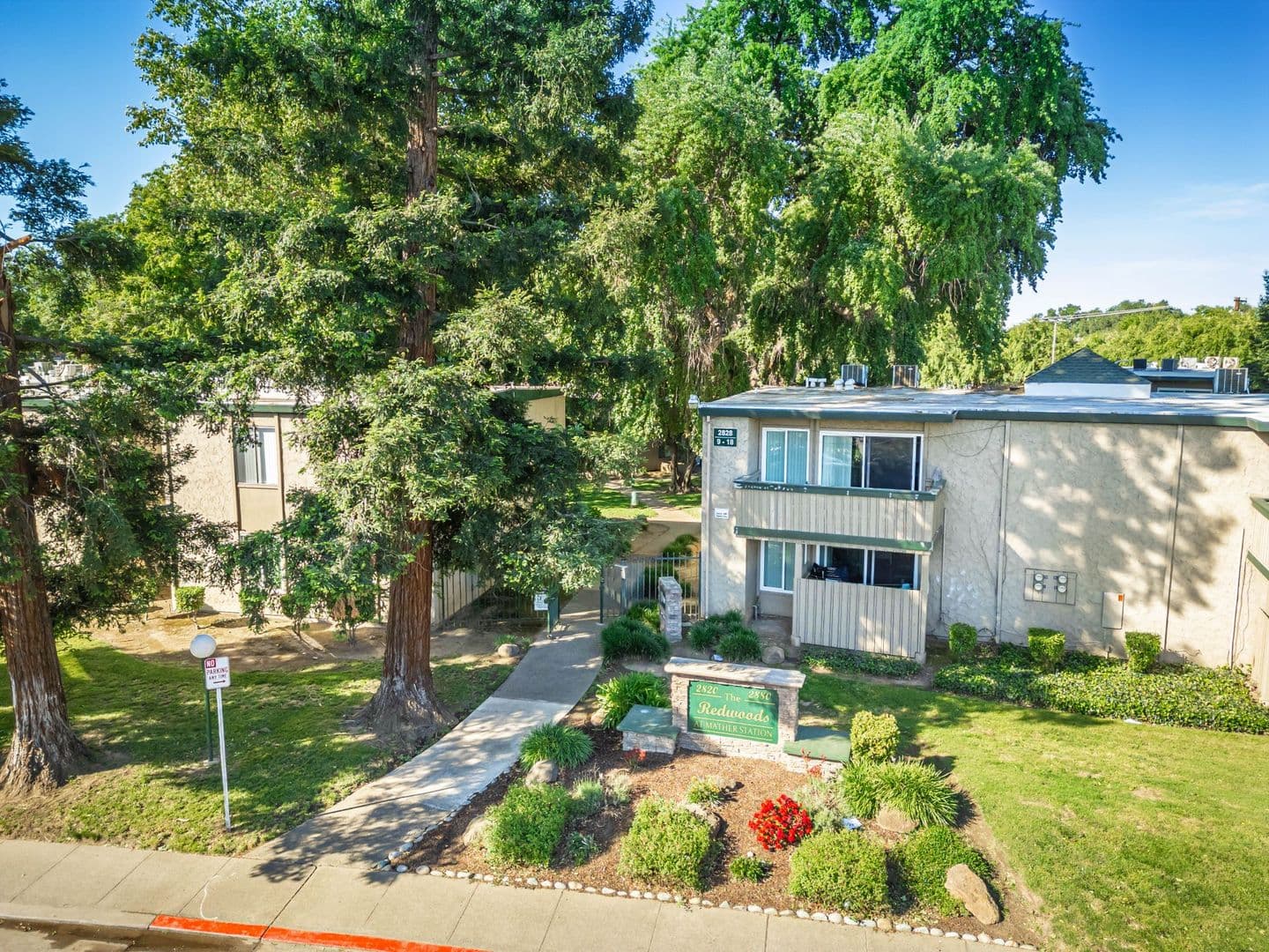 Rancho Cordova Apartment: 2850 La Loma Drive