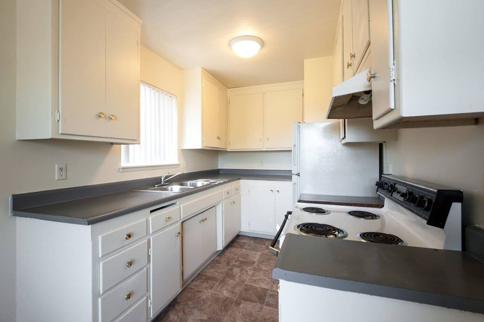 Sacramento Apartment: 5930 24th Street