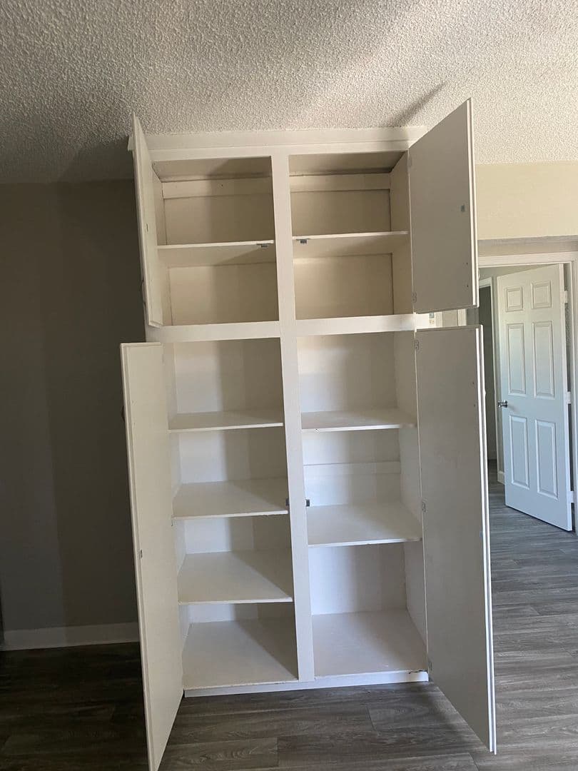 Sacramento Apartment: 6115 63rd St