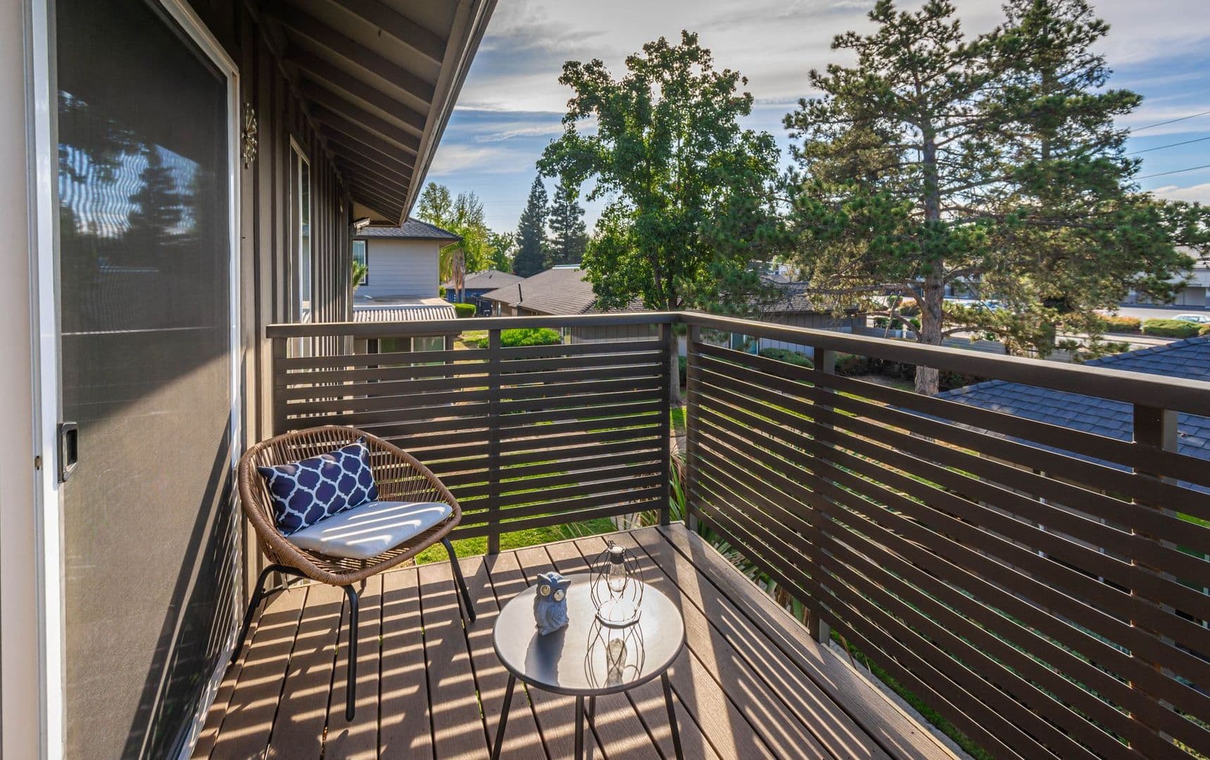Sacramento Apartment: 2257 Hurley Way