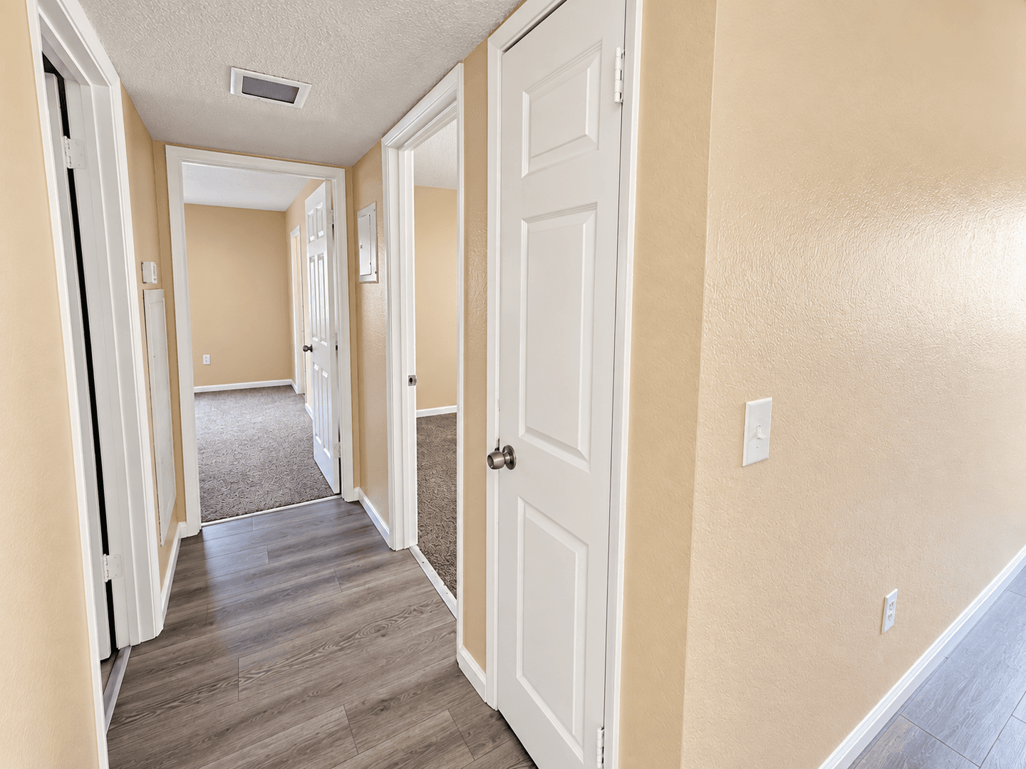 Sacramento Apartment: 3859 Annadale Ln