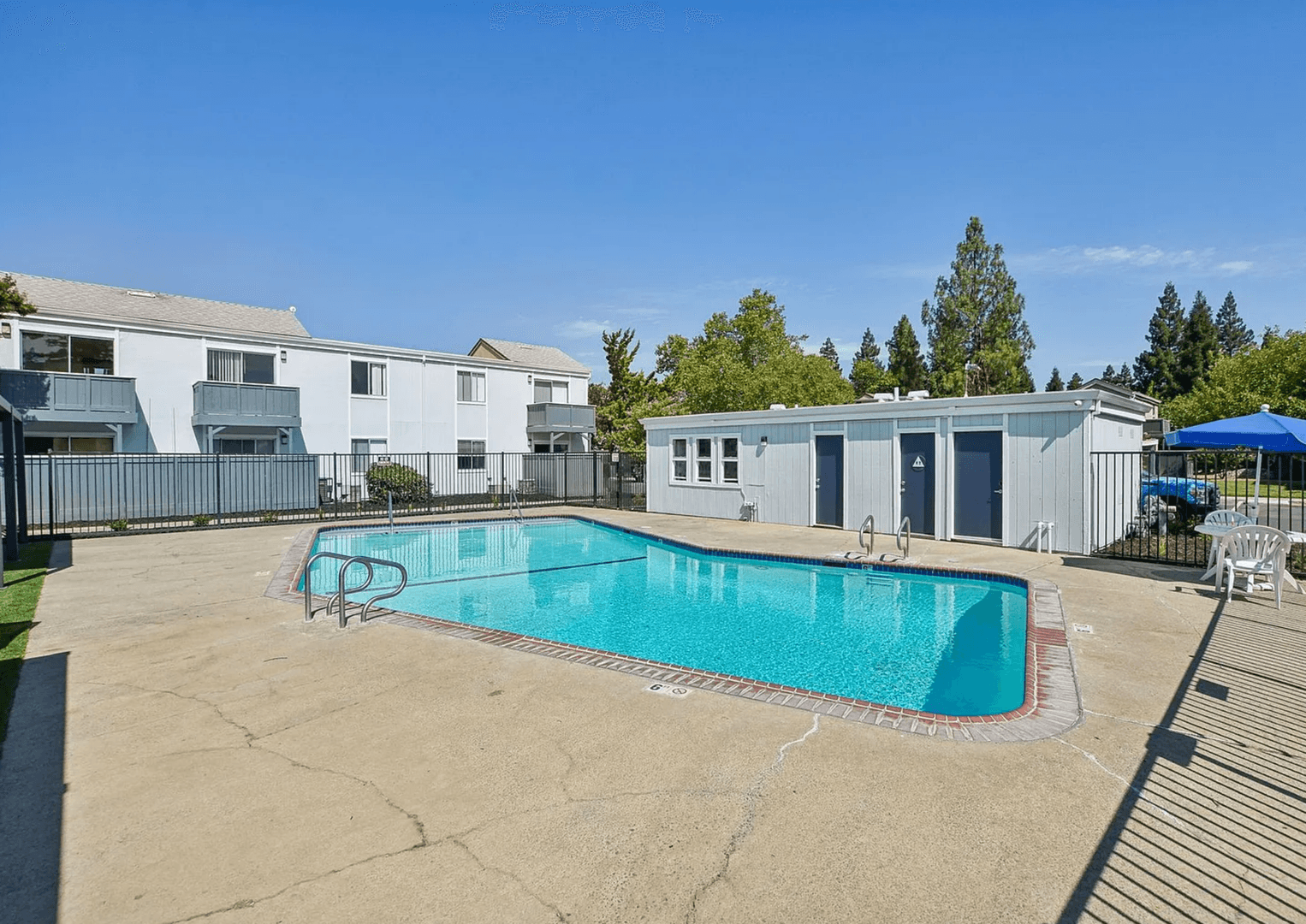 Sacramento Apartment: 3690 S. Port Drive