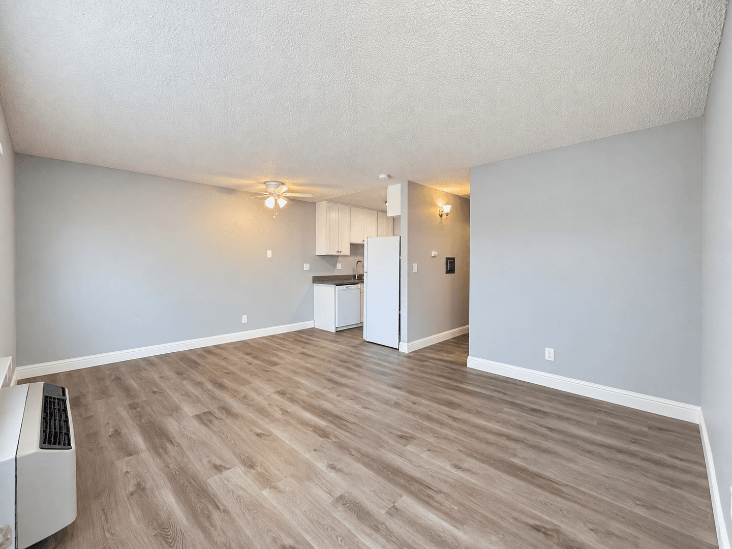 Sacramento Apartment: 1930 Wright Street