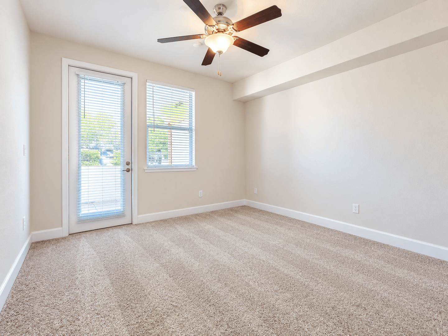 Roseville Apartment: 1501 Secret Ravine Pkwy