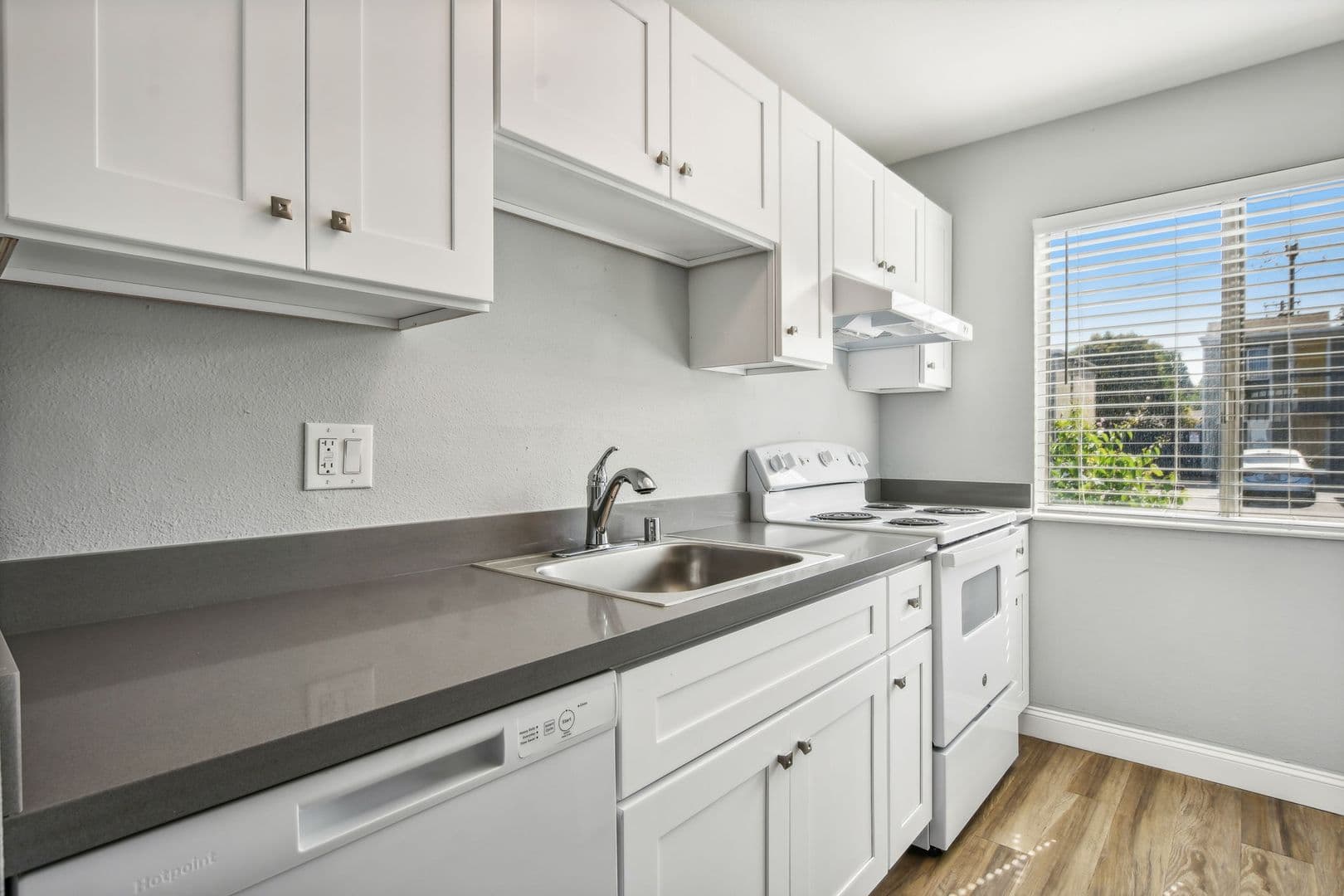 Sacramento Apartment: 3690 S. Port Drive