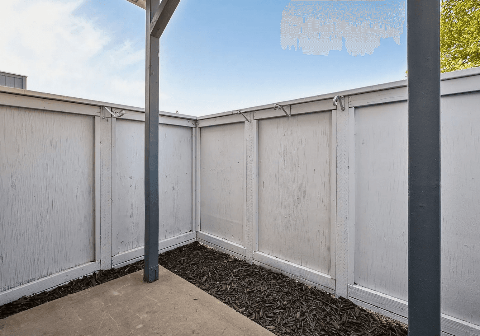 Sacramento Apartment: 3690 S. Port Drive