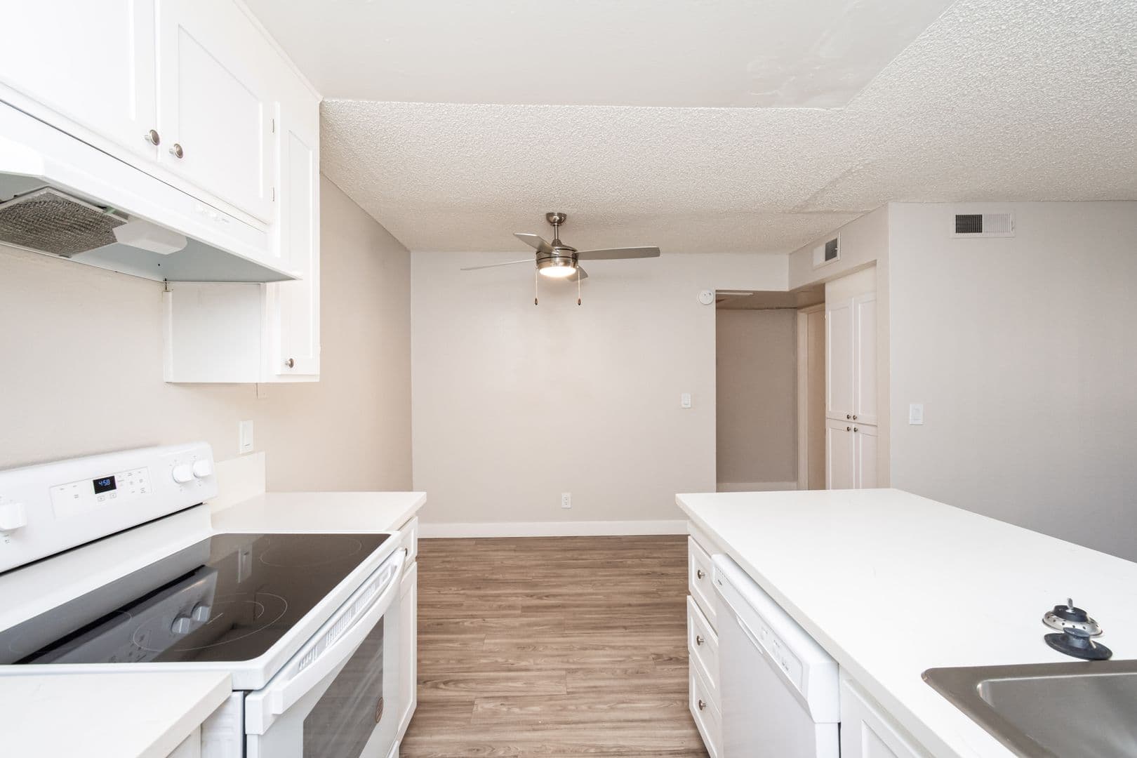 Sacramento Apartment: 2025 28th Street