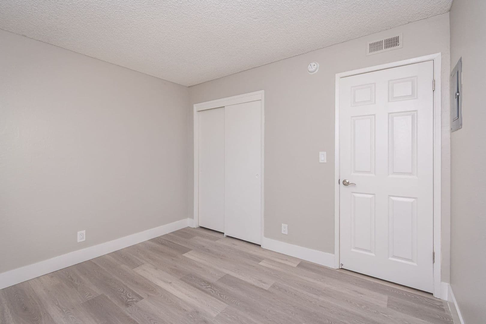 Sacramento Apartment: 2257 Hurley Way