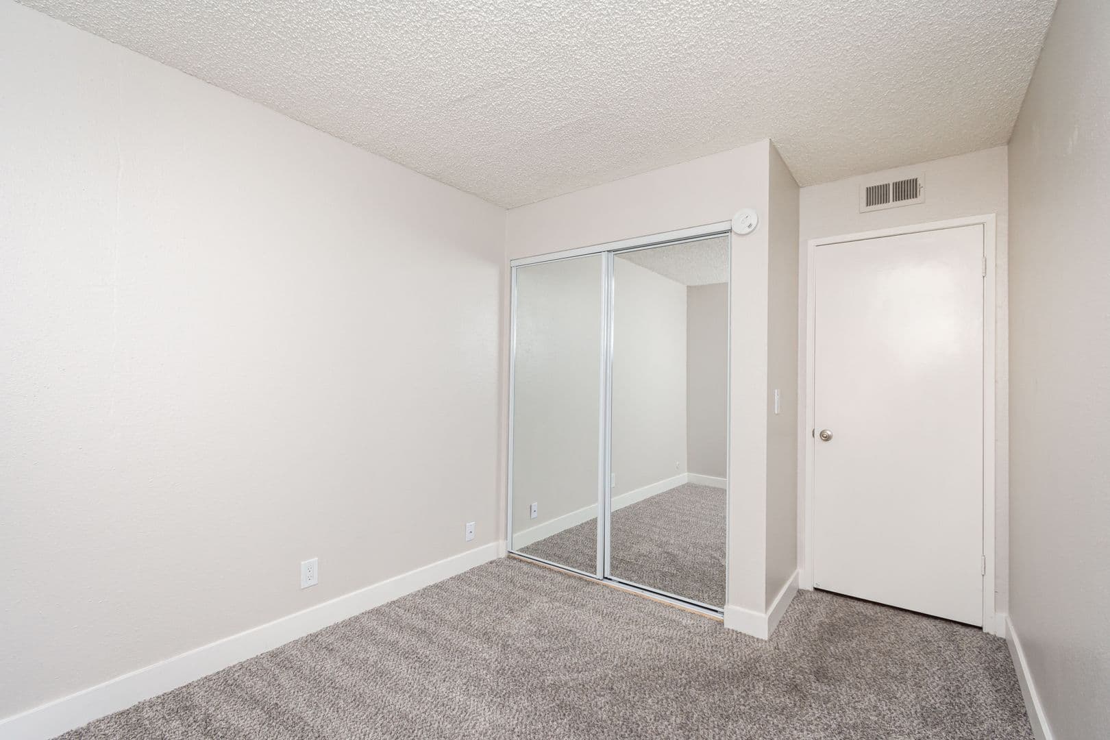 Sacramento Apartment: 2025 28th Street