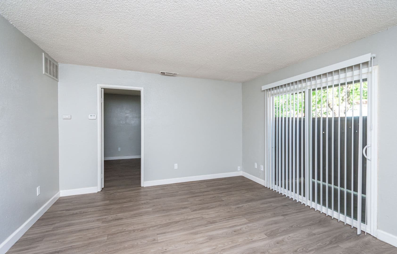 Rancho Cordova Apartment: 10515 Mills Tower Drive