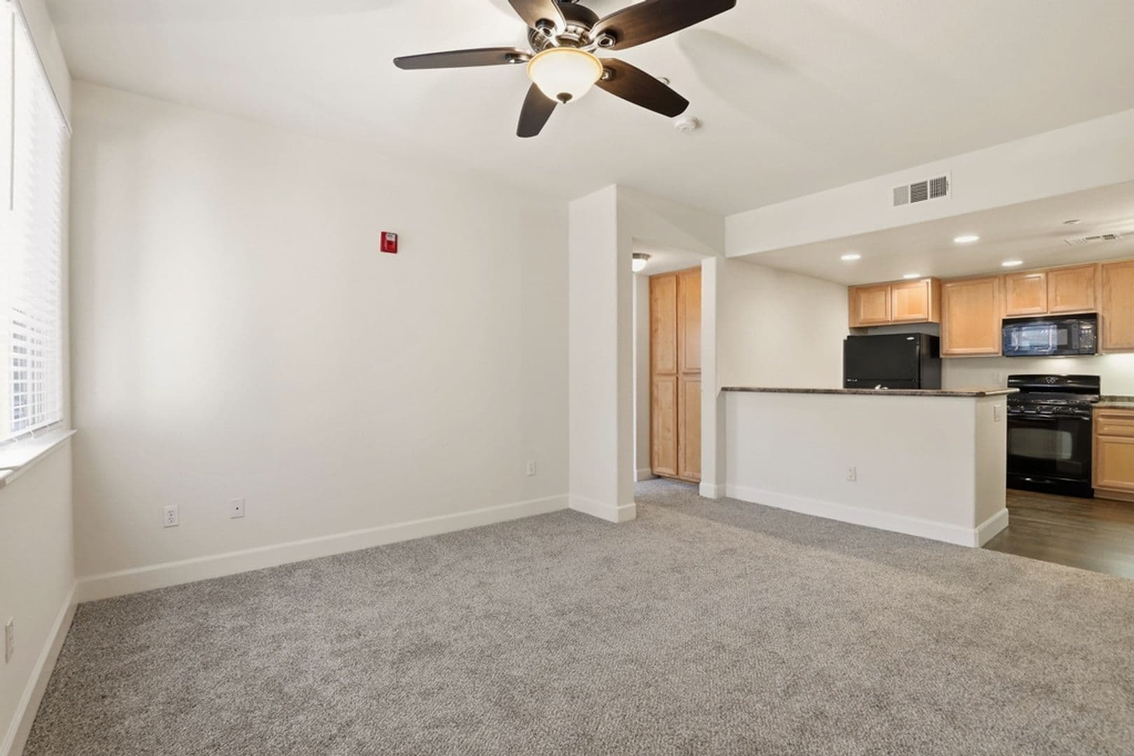 Roseville Apartment: 1501 Secret Ravine Pkwy