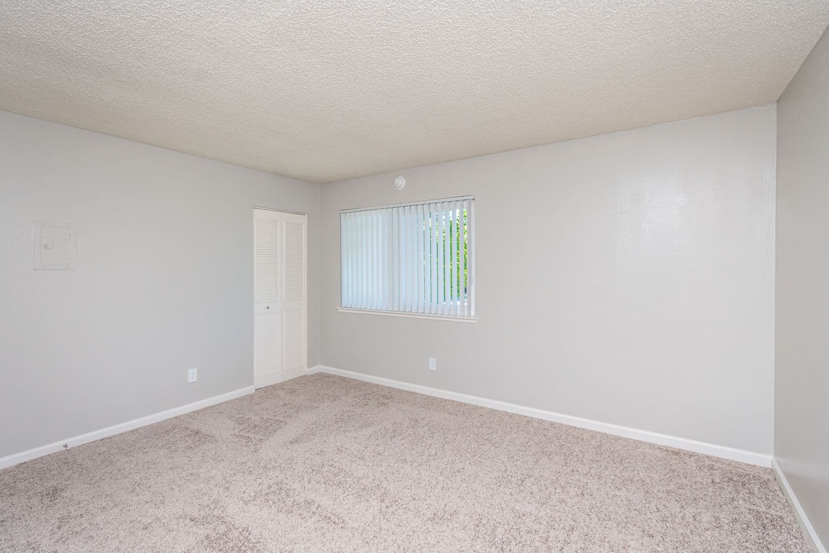 Sacramento Apartment: 4349 Marconi Ave