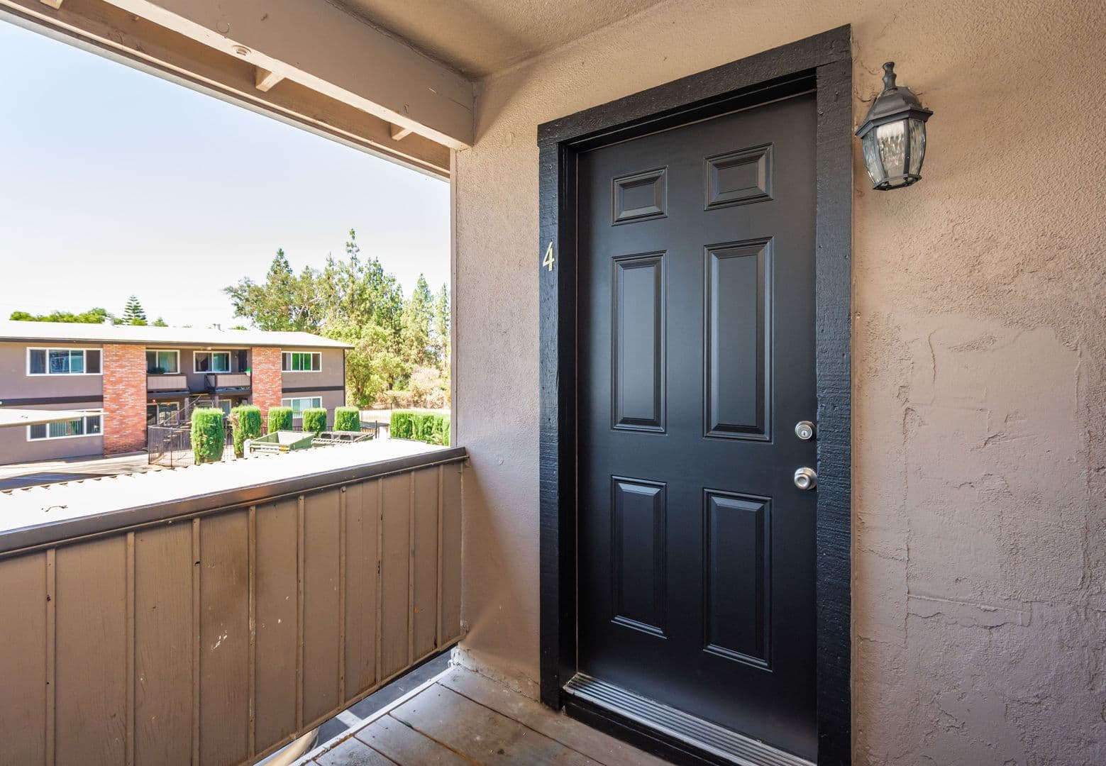 Sacramento Apartment: 2299 Eden Roc Lane