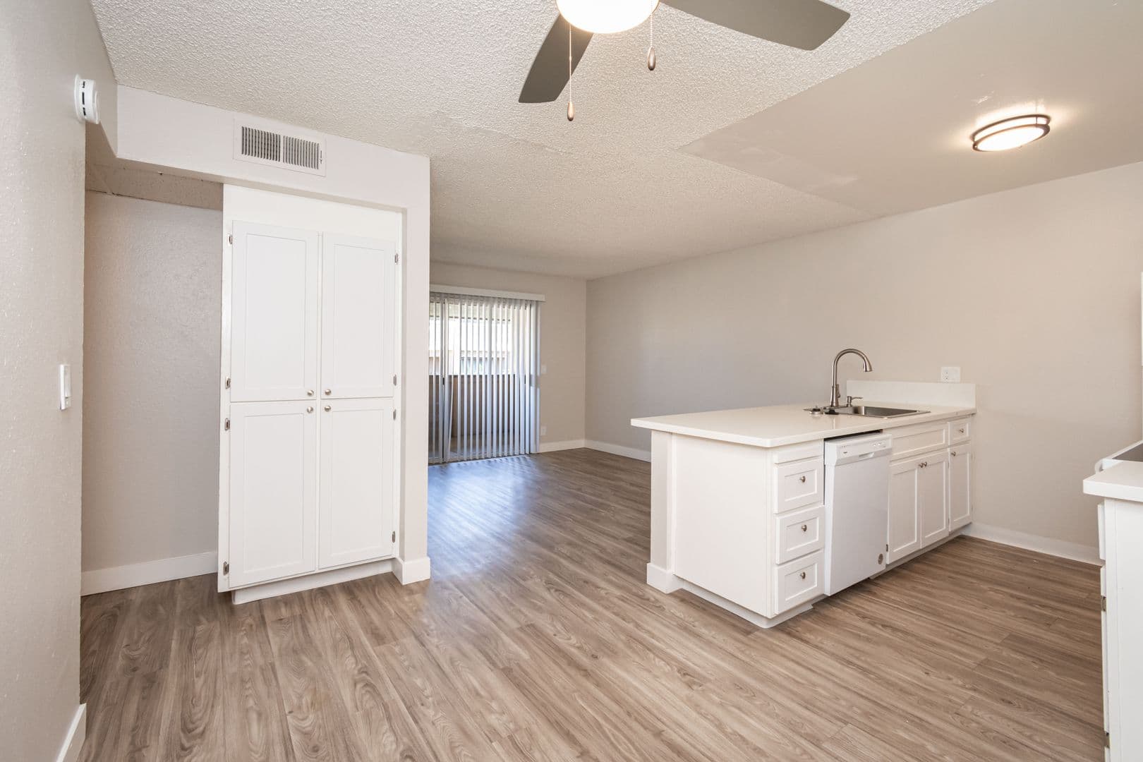 Sacramento Apartment: 2025 28th Street