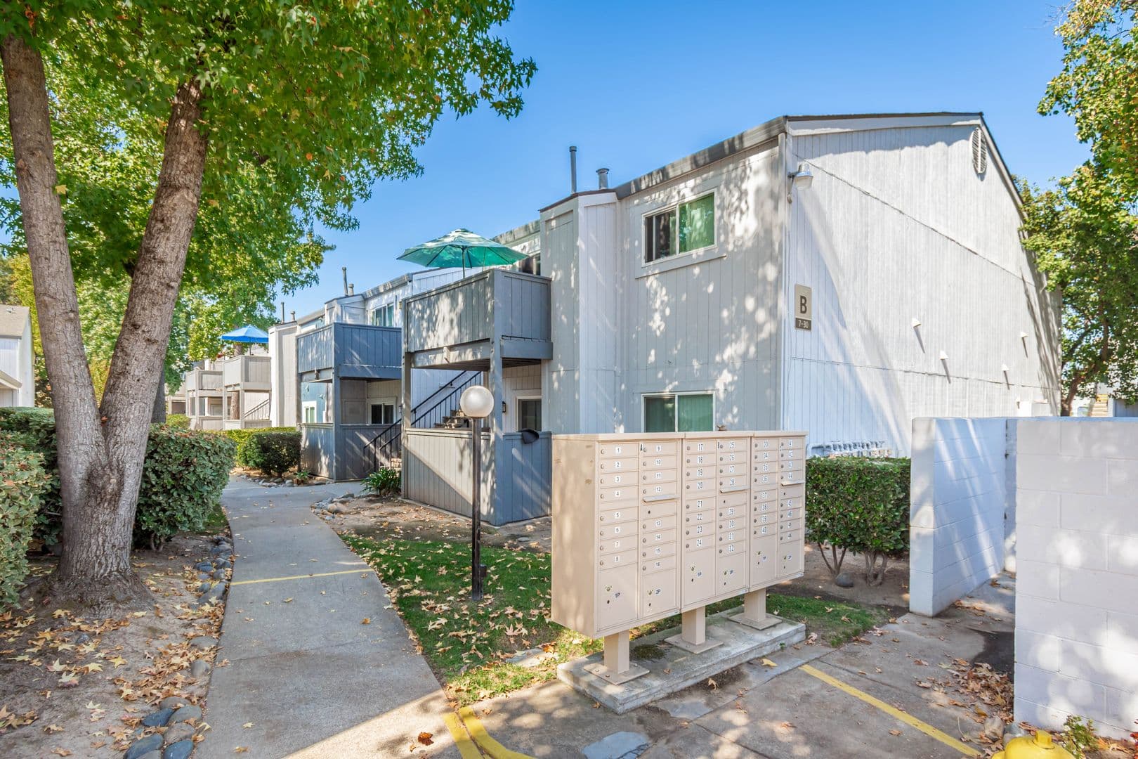 North Highlands Apartment: 4146 Madison Ave