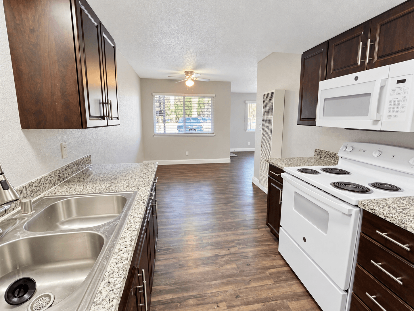 Sacramento Apartment: 2452 Wyda Way